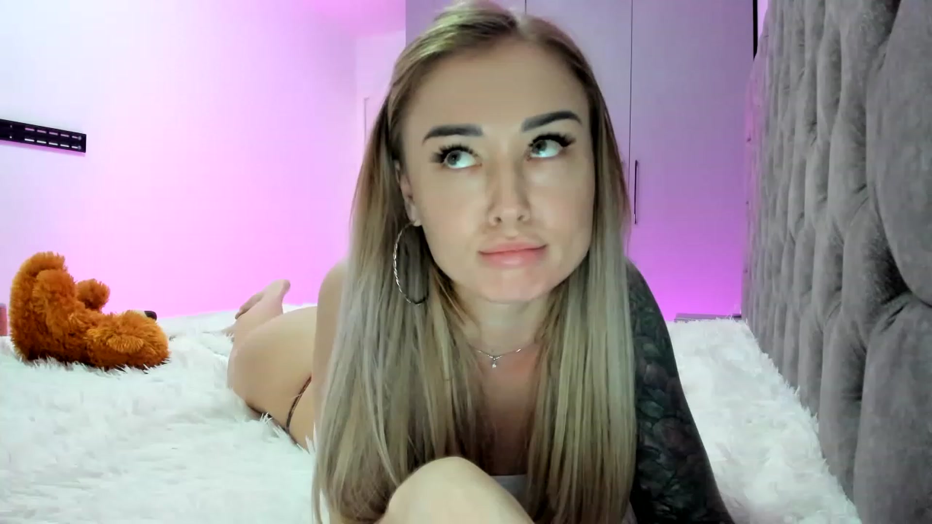 Gallery image thumbnail from AAA_Yas's myfreecams stream on, 01/16/2023, 01:39 image 15 of 20