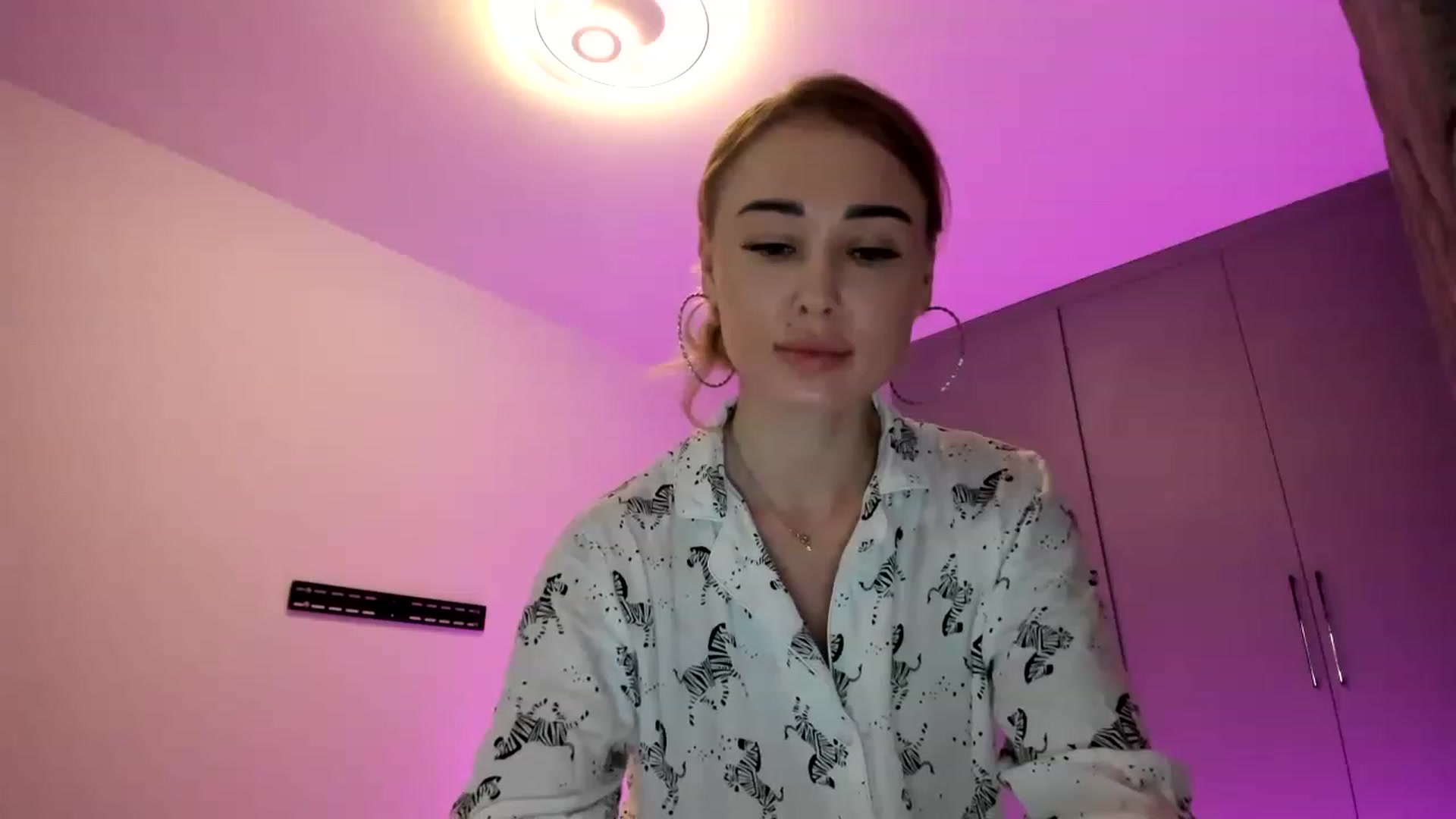 Gallery image thumbnail from AAA_Yas's myfreecams stream on, 01/18/2023, 21:20 image 1 of 20