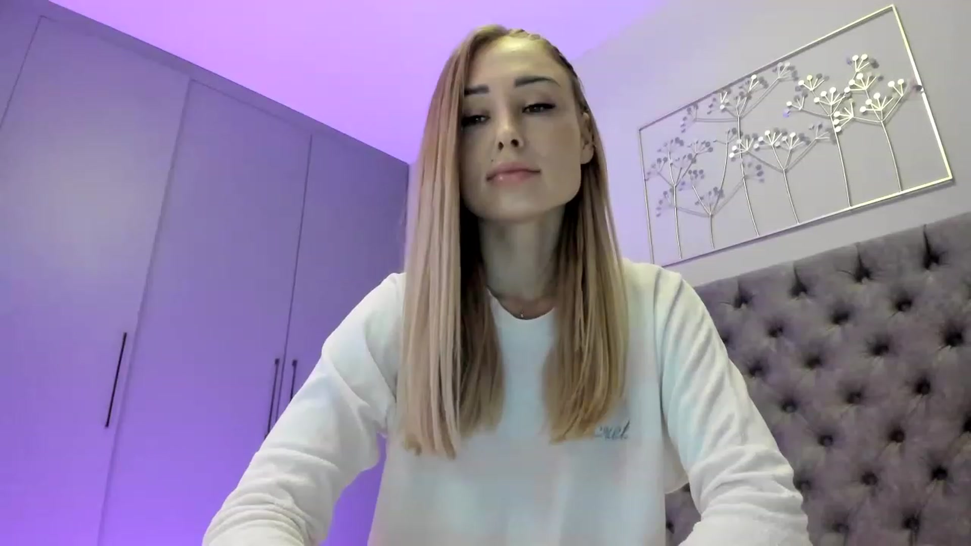 Gallery image thumbnail from AAA_Yas's myfreecams stream on, 01/20/2023, 20:07 image 14 of 20
