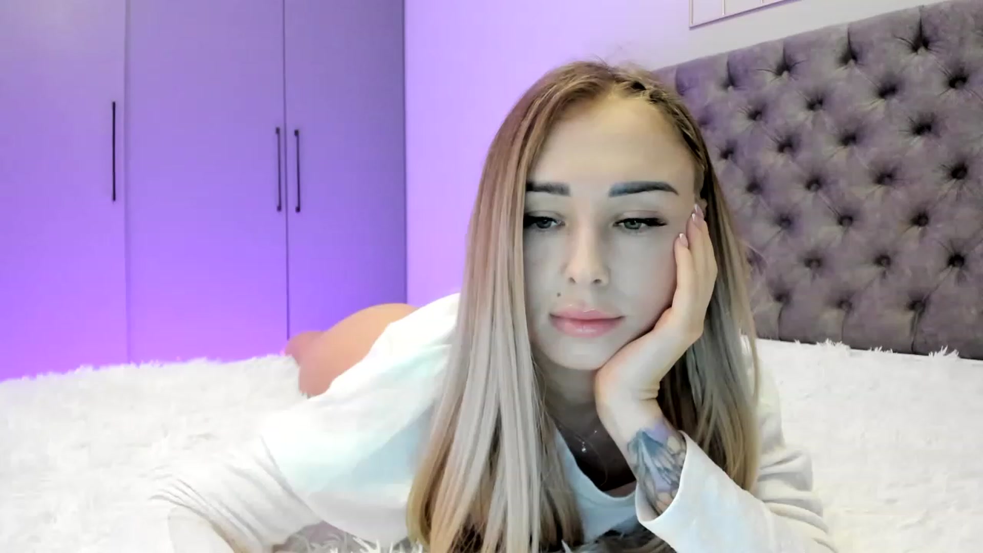Gallery image thumbnail from AAA_Yas's myfreecams stream on, 01/20/2023, 20:07 image 12 of 20