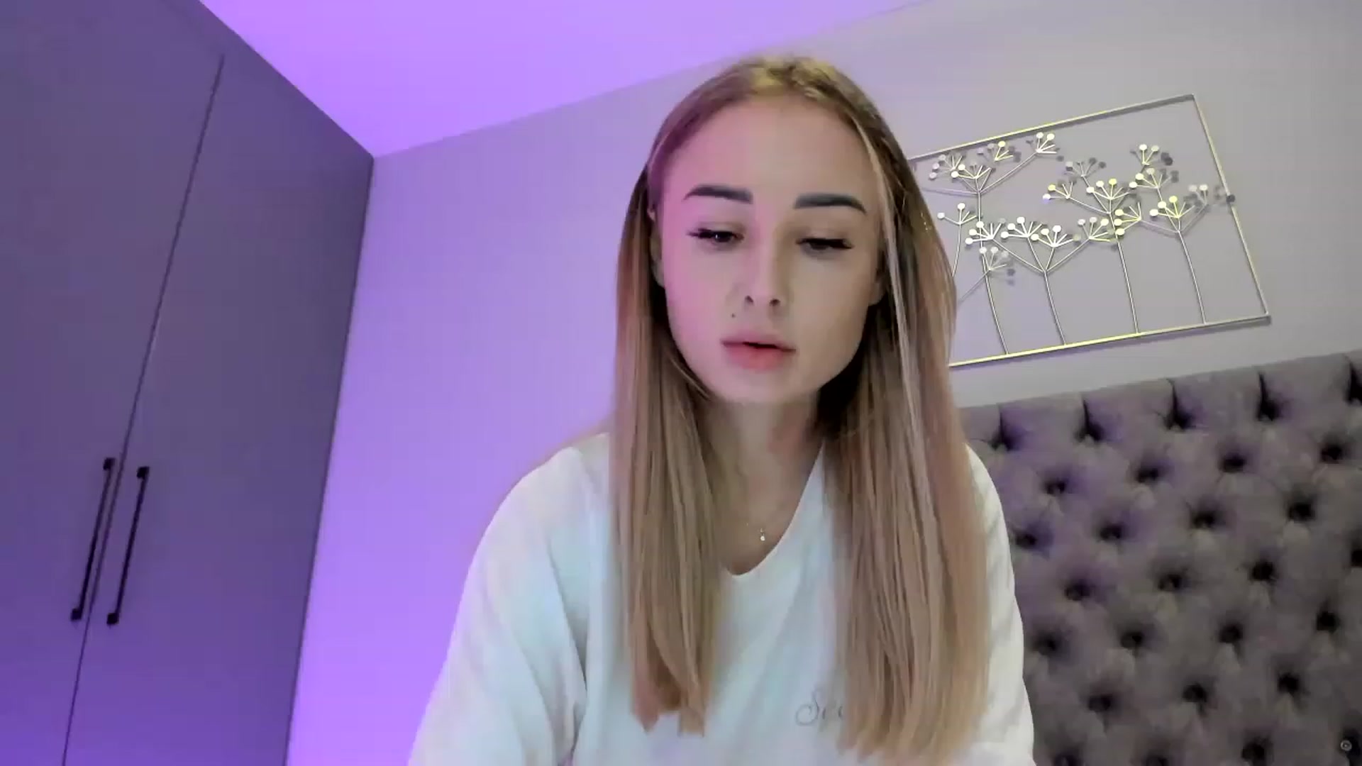 Gallery image thumbnail from AAA_Yas's myfreecams stream on, 01/20/2023, 22:20 image 5 of 20