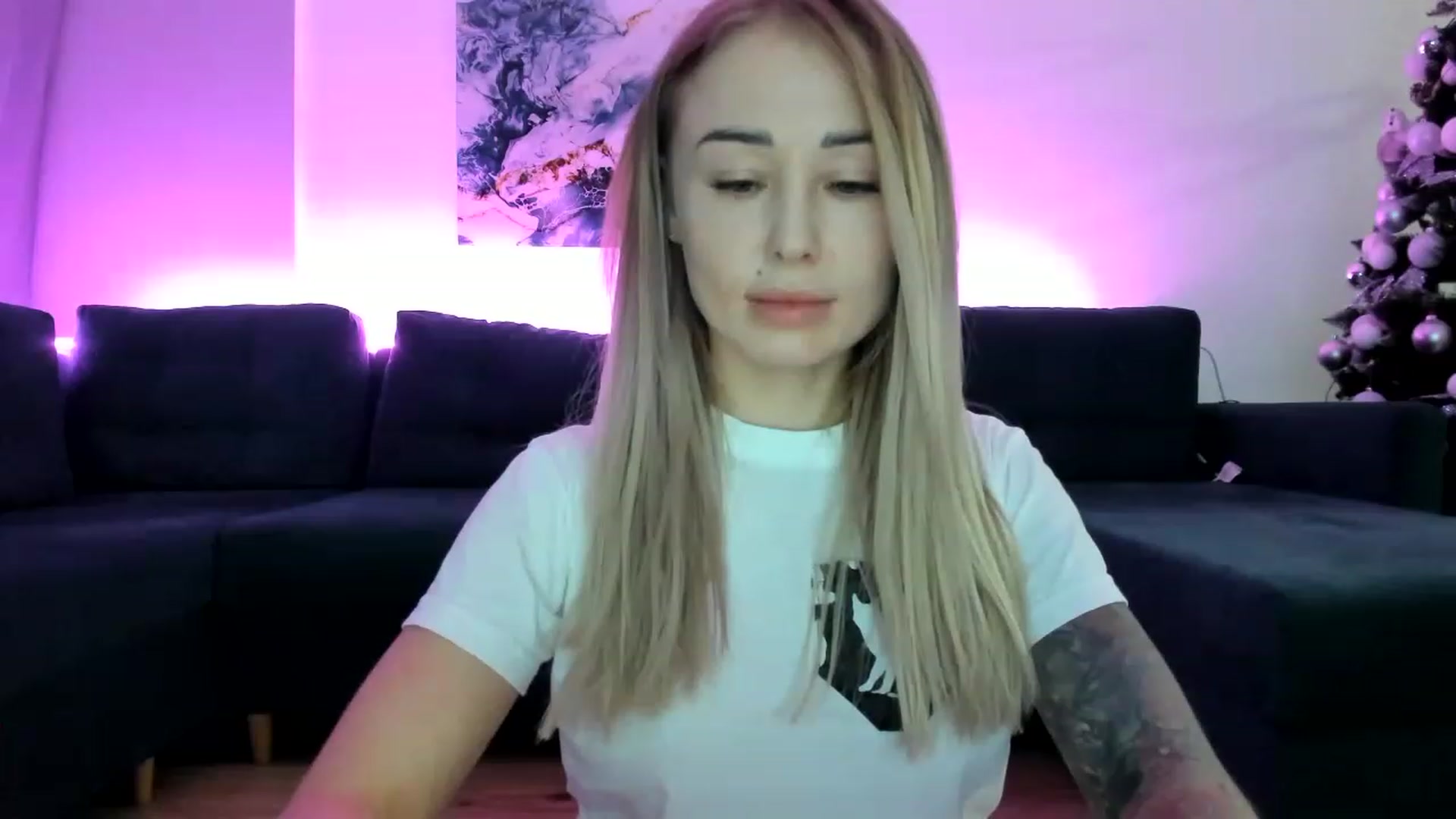 Gallery image thumbnail from AAA_Yas's myfreecams stream on, 01/28/2023, 24:19 image 16 of 20
