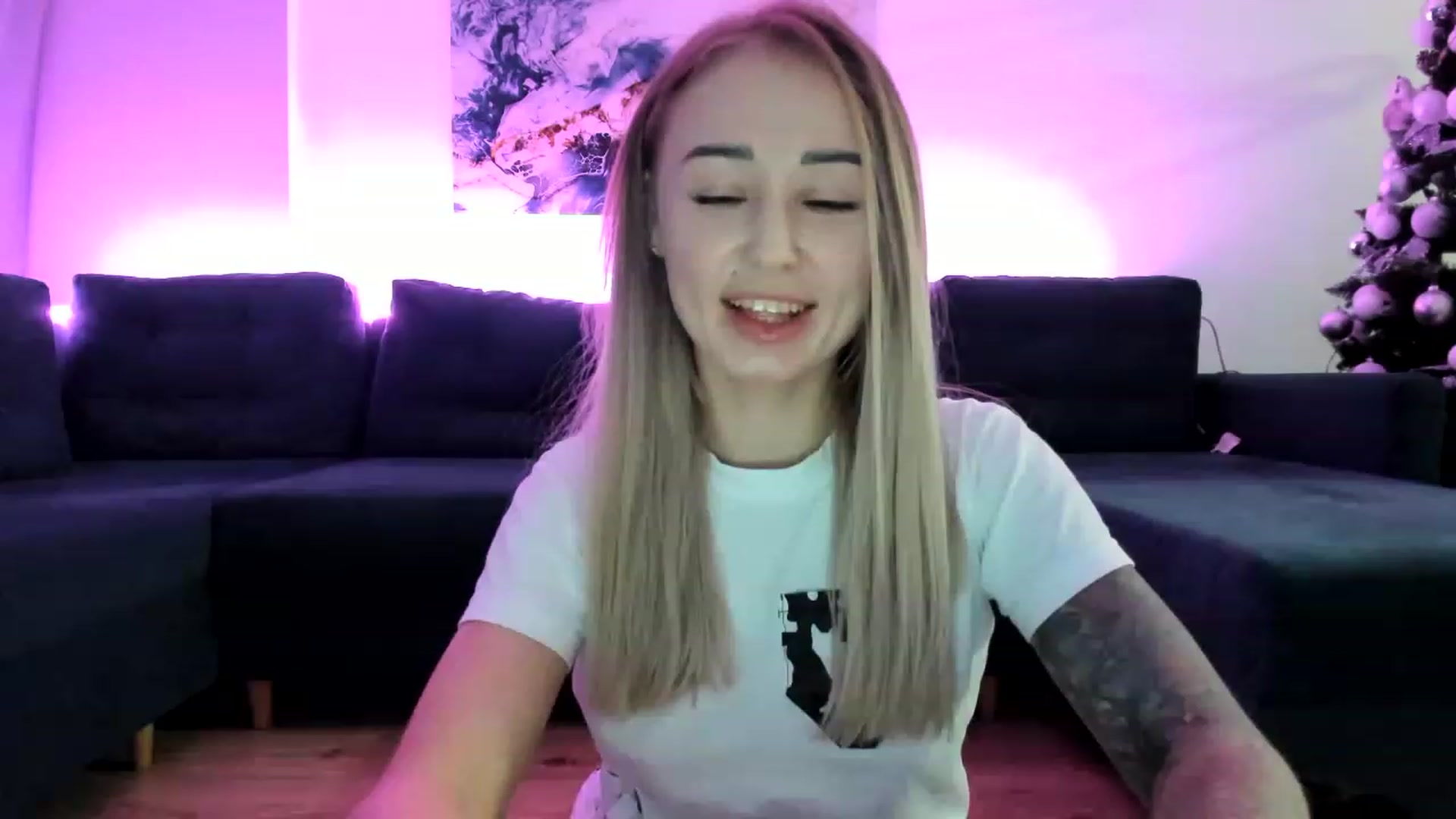 Gallery image thumbnail from AAA_Yas's myfreecams stream on, 01/28/2023, 24:19 image 15 of 20