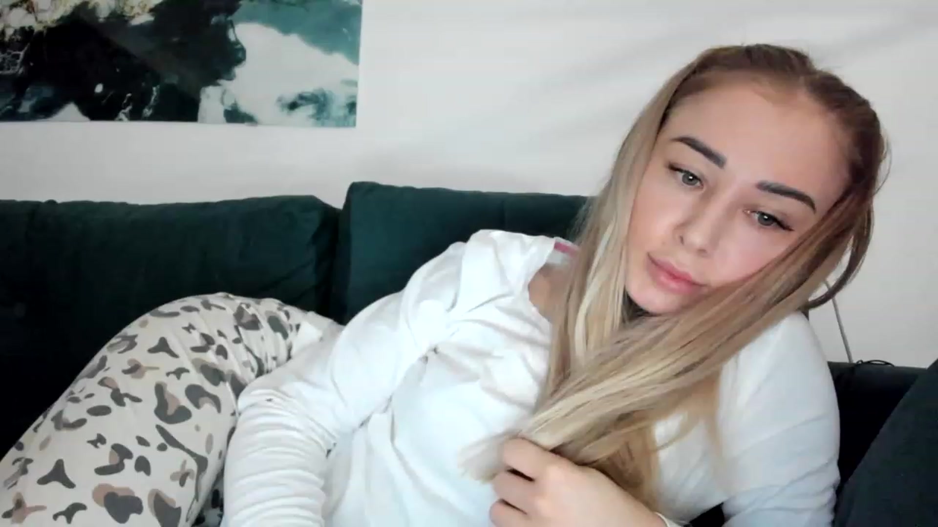 Gallery image thumbnail from AAA_Yas's myfreecams stream on, 01/30/2023, 20:23 image 8 of 20