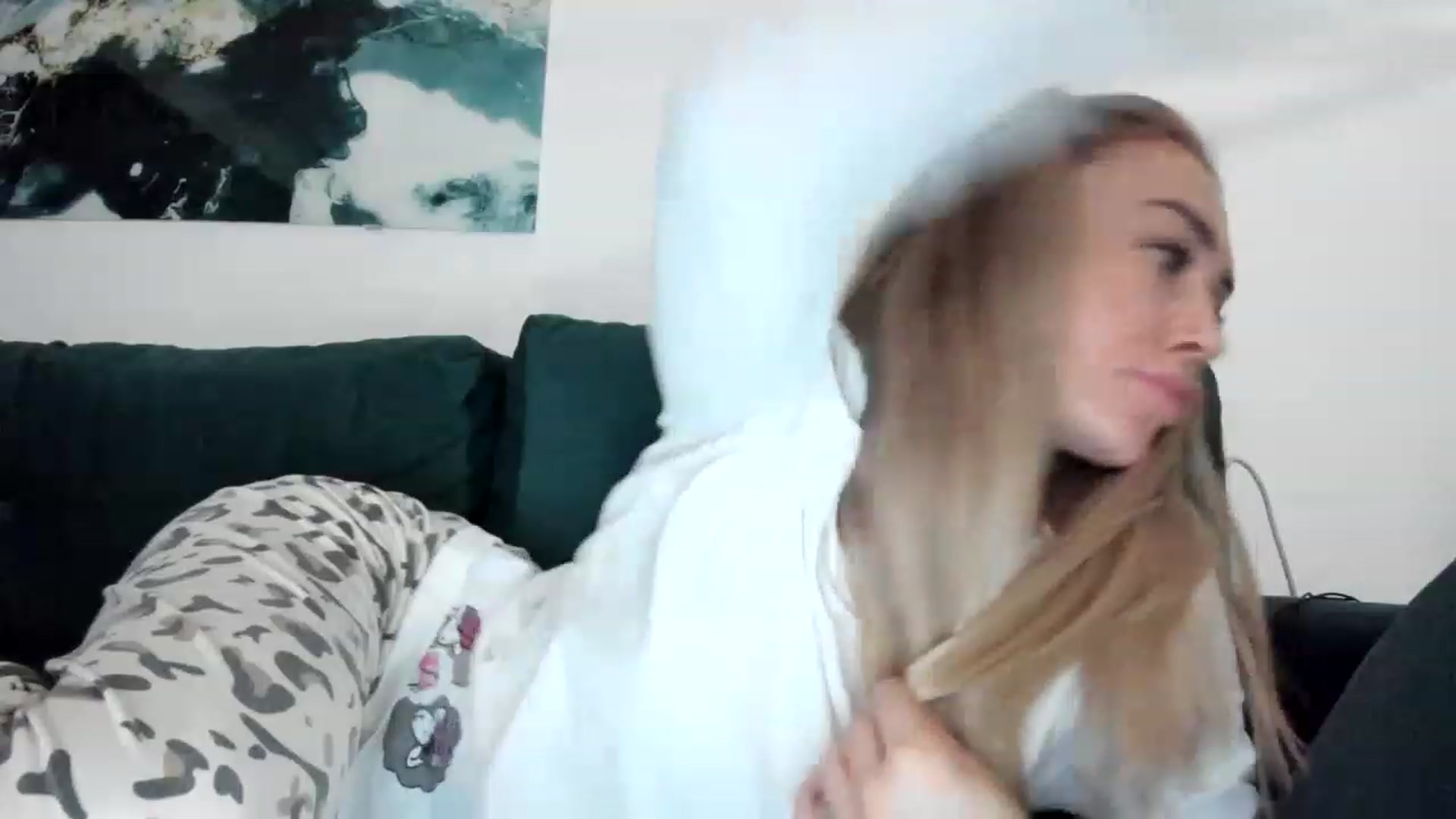 Gallery image thumbnail from AAA_Yas's myfreecams stream on, 01/30/2023, 20:23 image 12 of 20