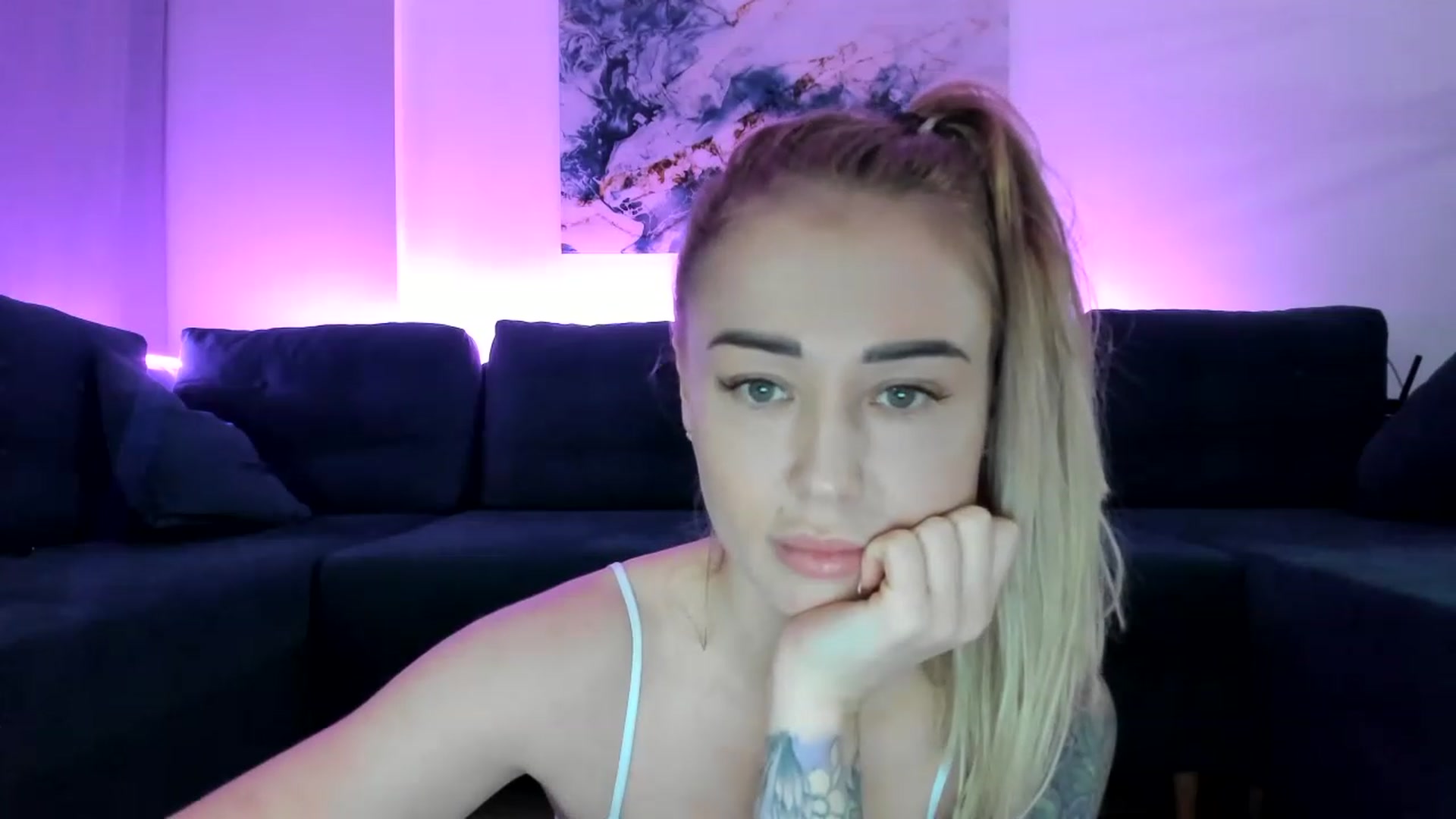Gallery image thumbnail from AAA_Yas's myfreecams stream on, 02/09/2023, 23:05 image 13 of 20