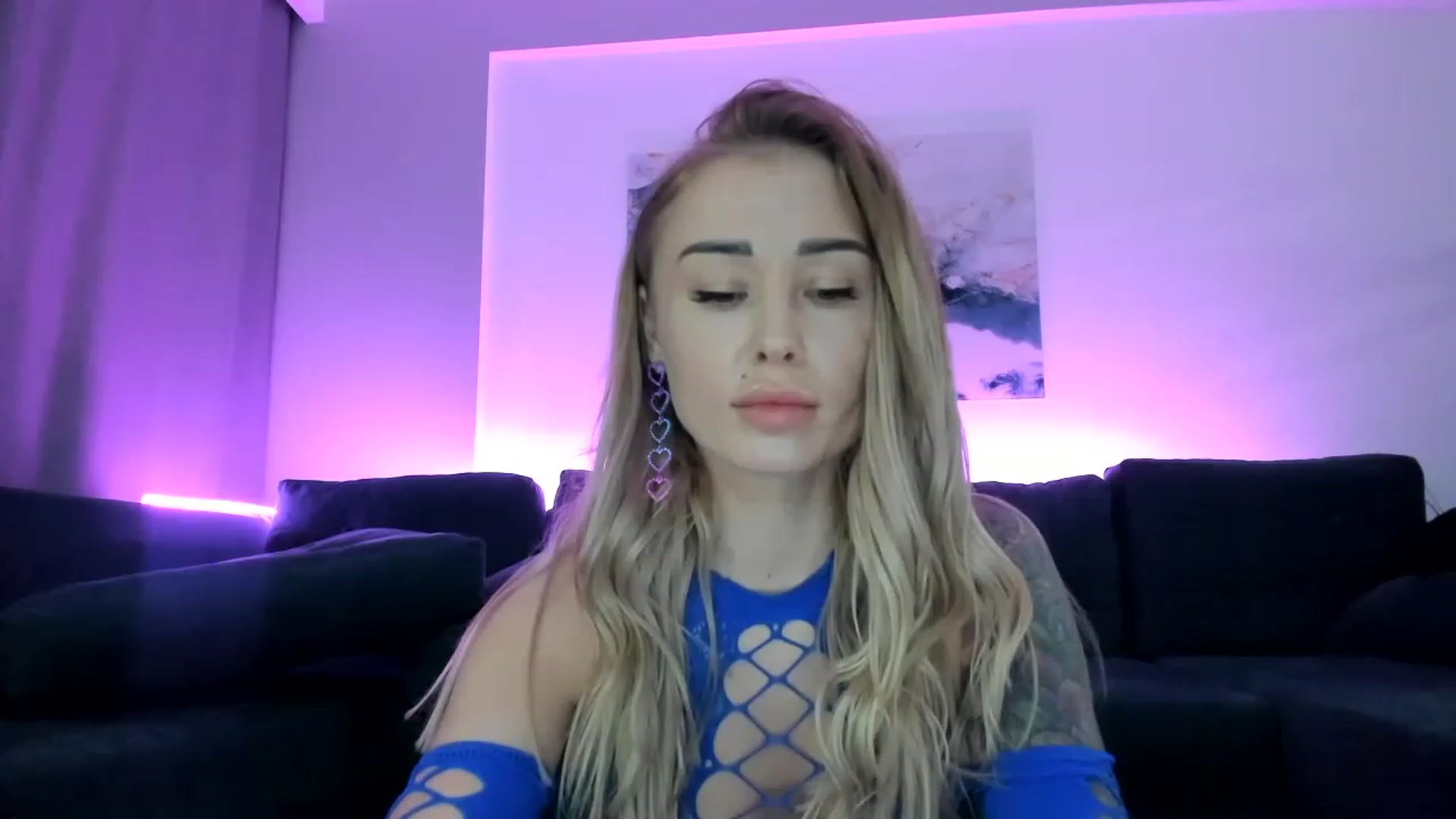 Gallery image thumbnail from AAA_Yas's myfreecams stream on, 02/10/2023, 20:54 image 16 of 20