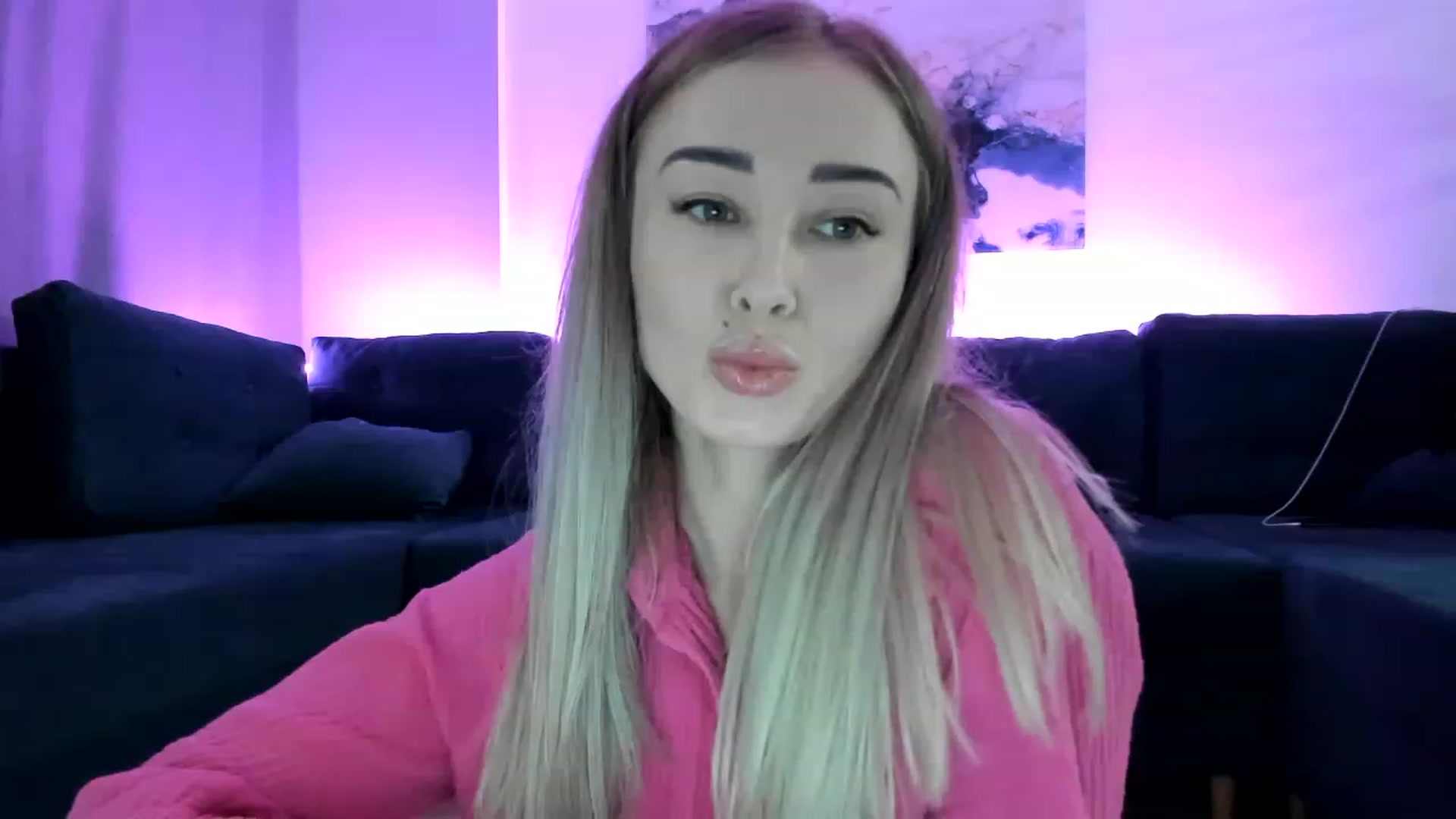 Gallery image thumbnail from AAA_Yas's myfreecams stream on, 02/11/2023, 16:15 image 3 of 20