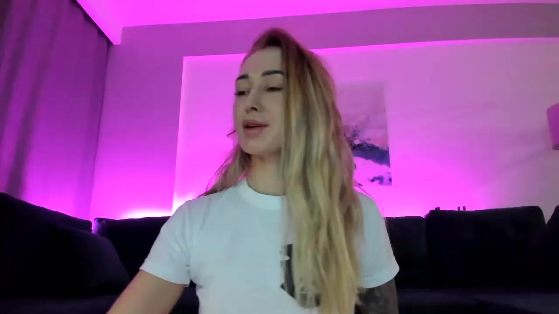 Gallery image thumbnail from AAA_Yas's myfreecams stream on, 02/18/2023, 19:58 image 10 of 20