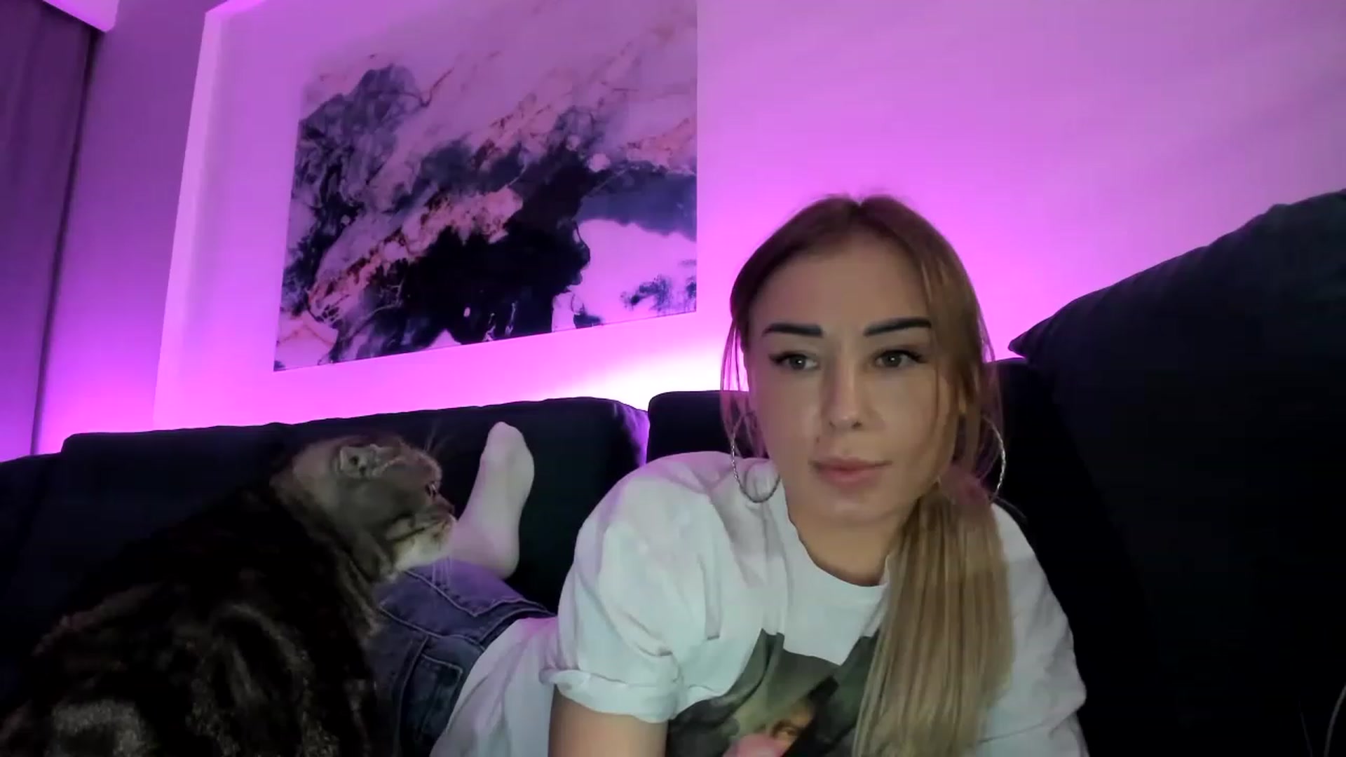 Gallery image thumbnail from AAA_Yas's myfreecams stream on, 02/26/2023, 20:29 image 6 of 20