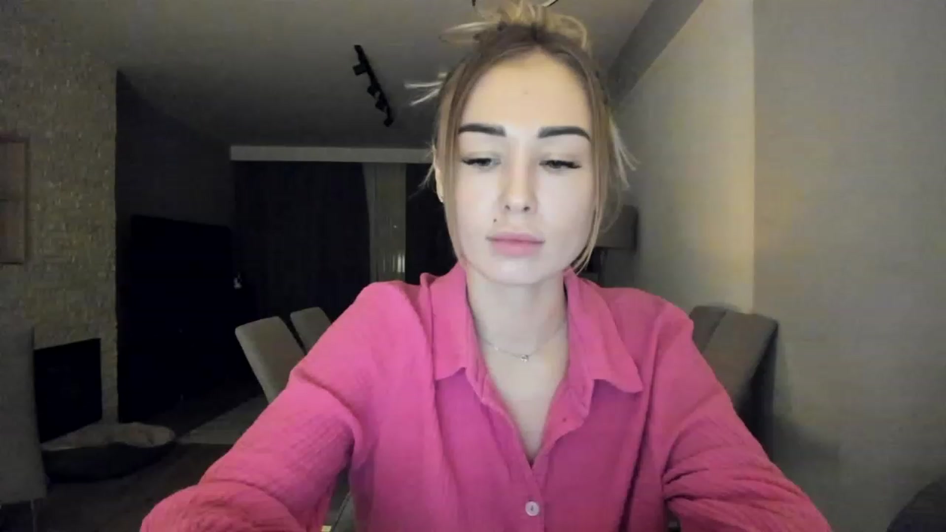 Gallery image thumbnail from AAA_Yas's myfreecams stream on, 03/01/2023, 22:31 image 15 of 20