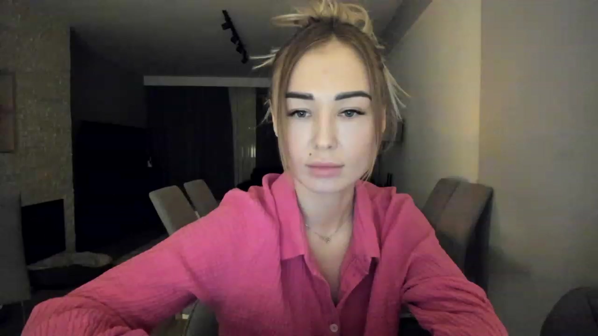 Gallery image thumbnail from AAA_Yas's myfreecams stream on, 03/01/2023, 22:31 image 11 of 20