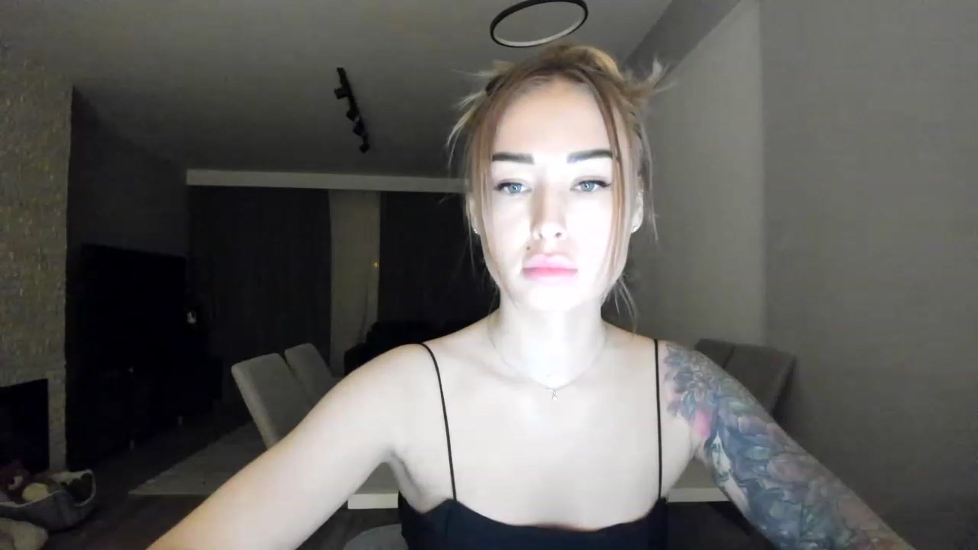 Gallery image thumbnail from AAA_Yas's myfreecams stream on, 03/02/2023, 19:51 image 15 of 20