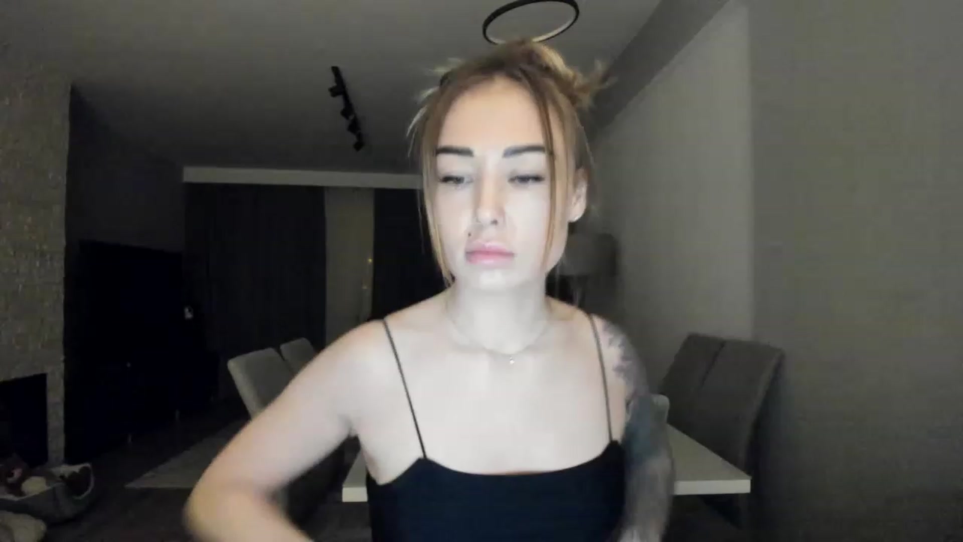 Gallery image thumbnail from AAA_Yas's myfreecams stream on, 03/02/2023, 20:07 image 1 of 20