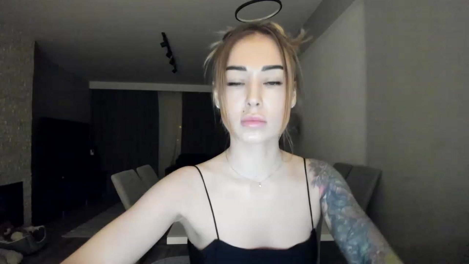 Gallery image thumbnail from AAA_Yas's myfreecams stream on, 03/02/2023, 20:07 image 2 of 20