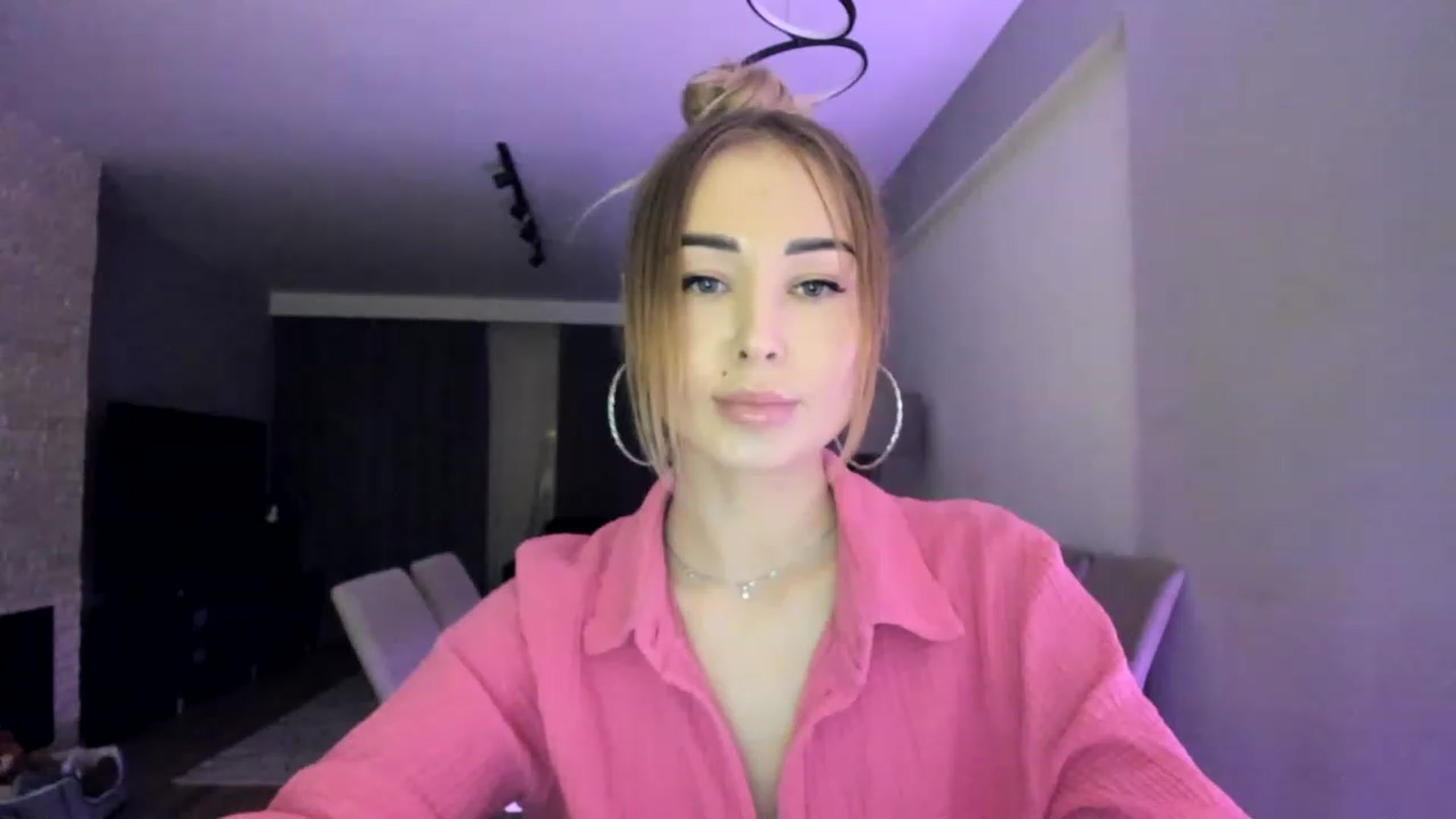 Gallery image thumbnail from AAA_Yas's myfreecams stream on, 03/03/2023, 20:37 image 11 of 20