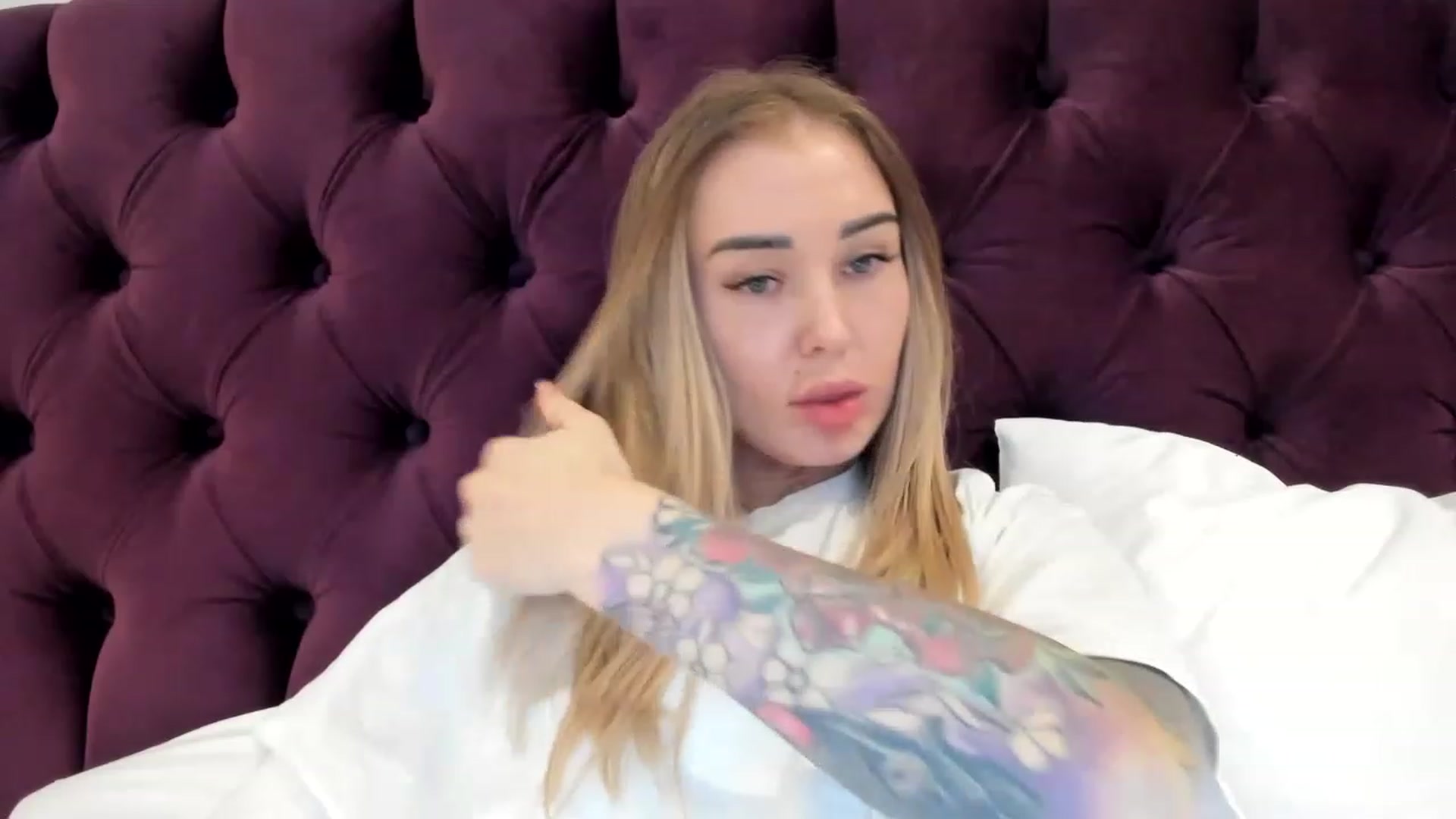 Gallery image thumbnail from AAA_Yas's myfreecams stream on, 03/13/2023, 19:16 image 15 of 20
