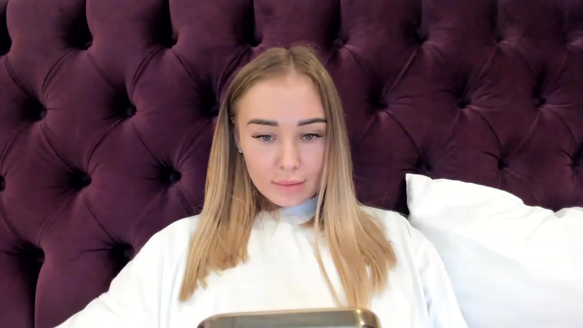 Gallery image thumbnail from AAA_Yas's myfreecams stream on, 03/13/2023, 19:42 image 17 of 20