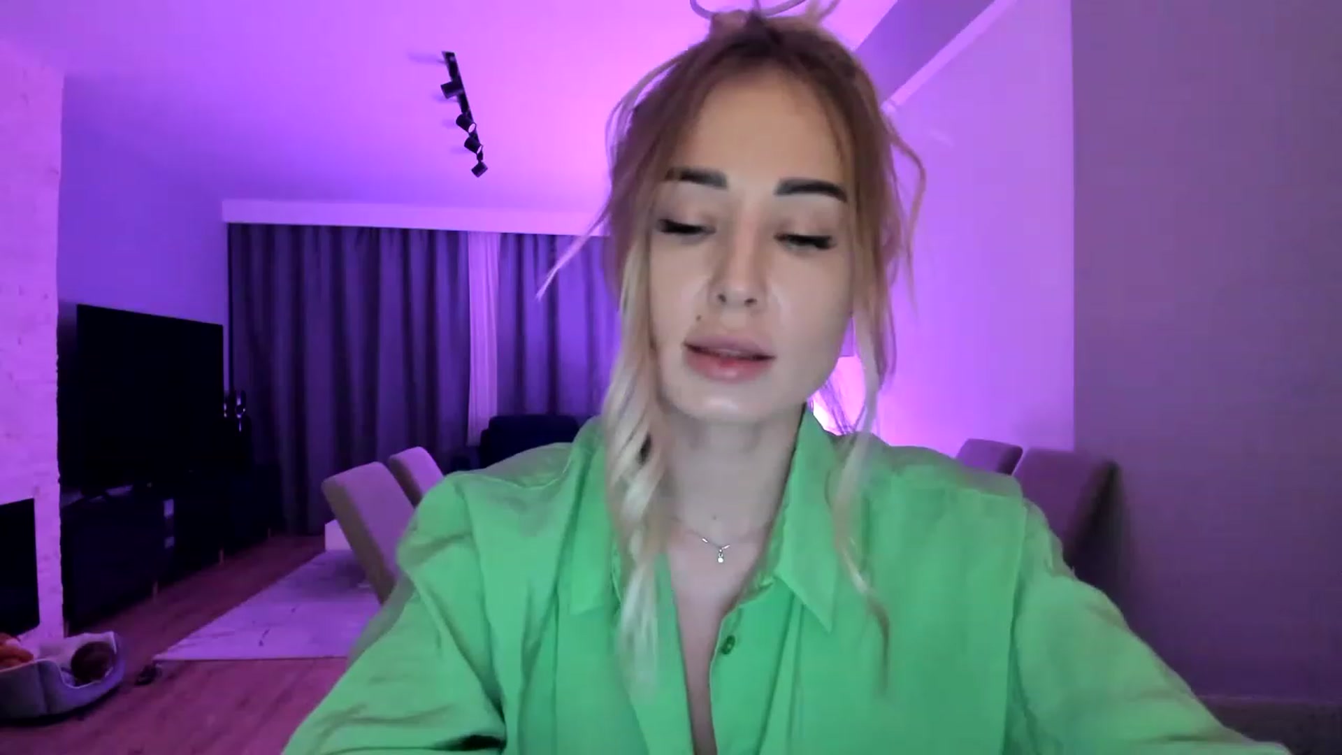 Gallery image thumbnail from AAA_Yas's myfreecams stream on, 03/17/2023, 23:28 image 19 of 20