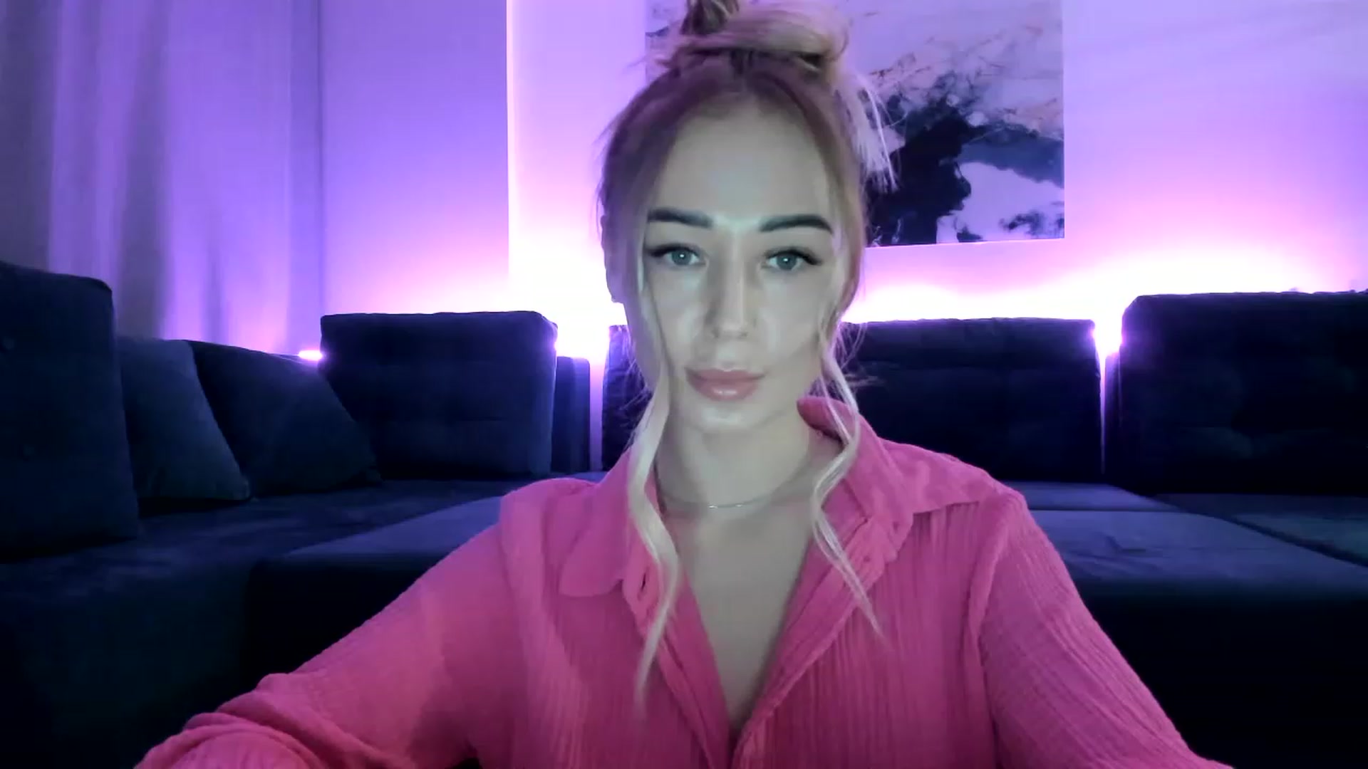 Gallery image thumbnail from AAA_Yas's myfreecams stream on, 03/22/2023, 20:38 image 2 of 20