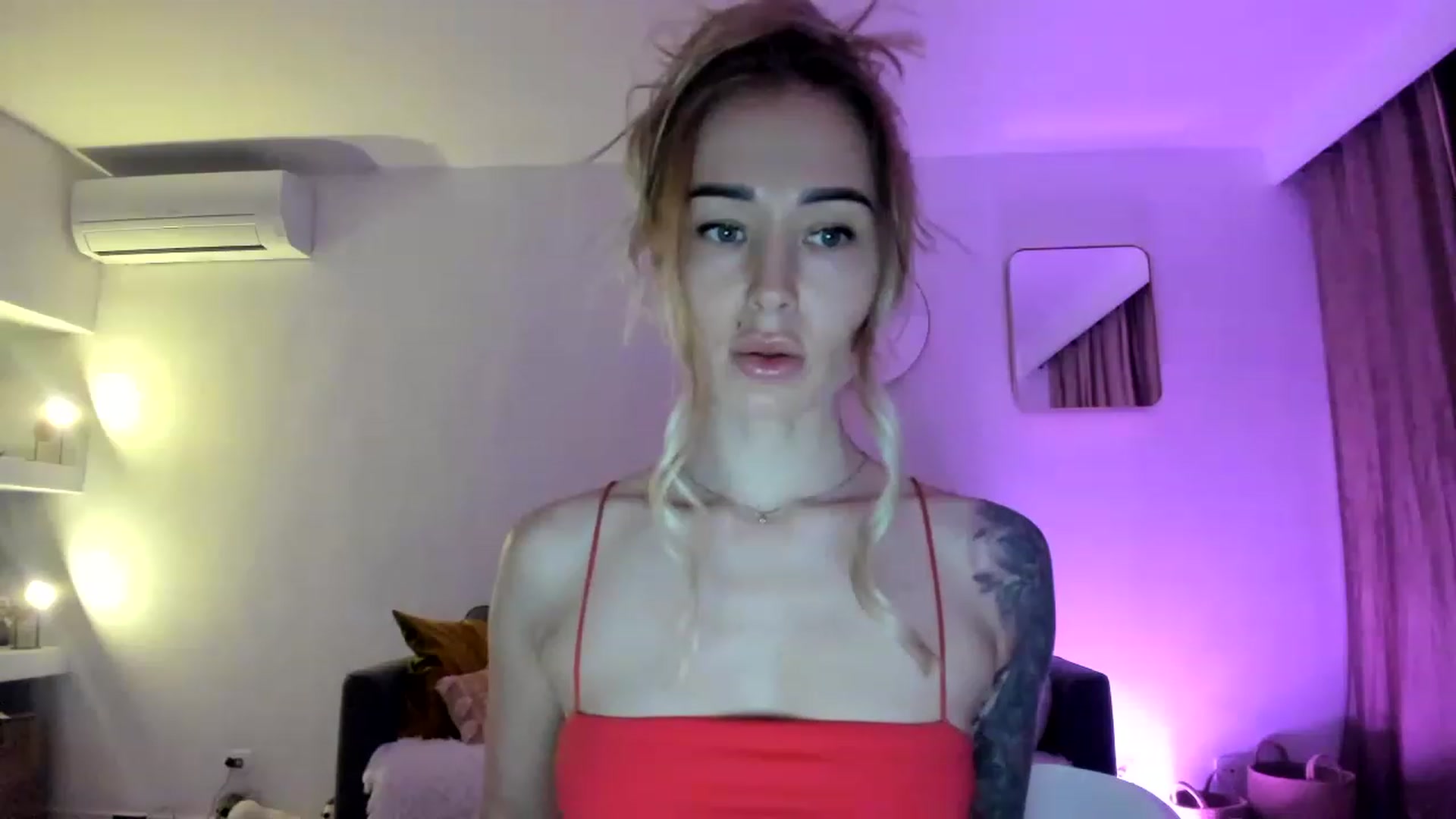 Gallery image thumbnail from AAA_Yas's myfreecams stream on, 04/08/2023, 19:52 image 8 of 20