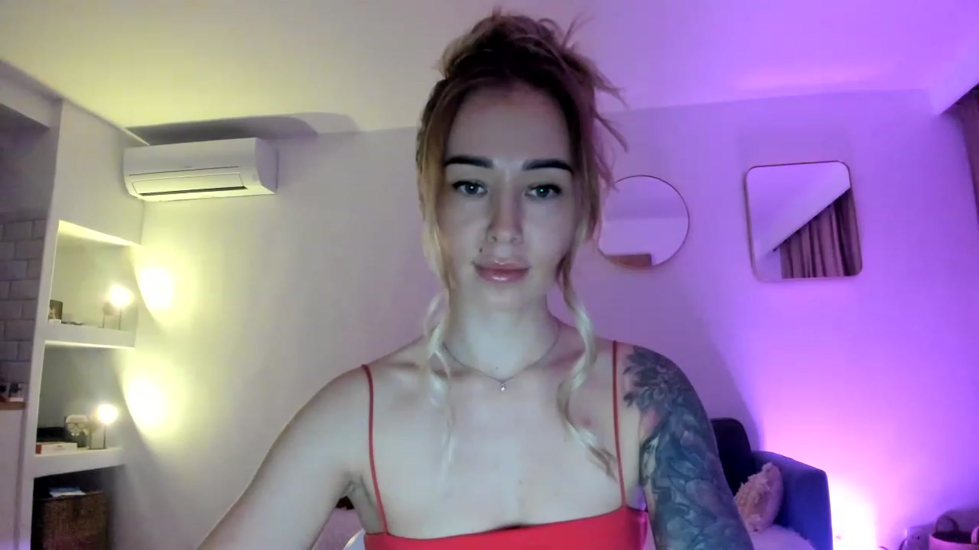 Gallery image thumbnail from AAA_Yas's myfreecams stream on, 04/08/2023, 19:52 image 1 of 20