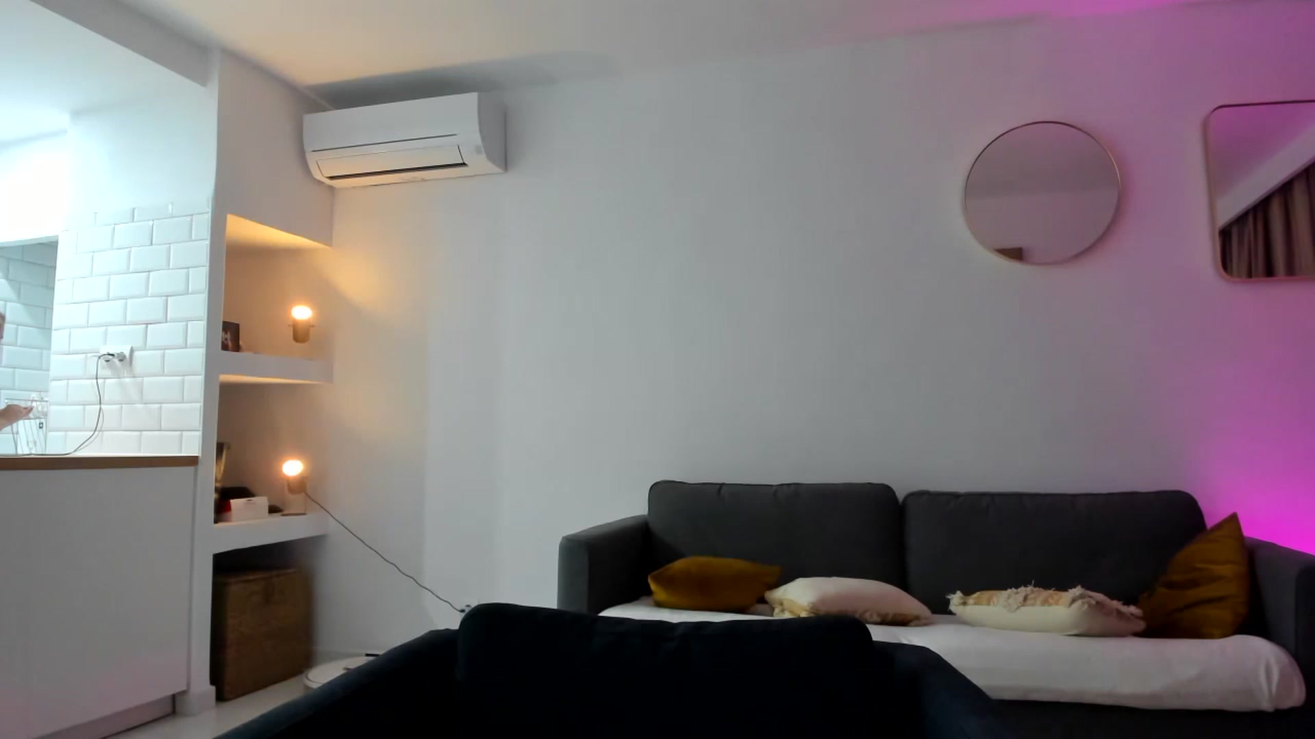 Gallery image thumbnail from AAA_Yas's myfreecams stream on, 04/14/2023, 22:25 image 3 of 20