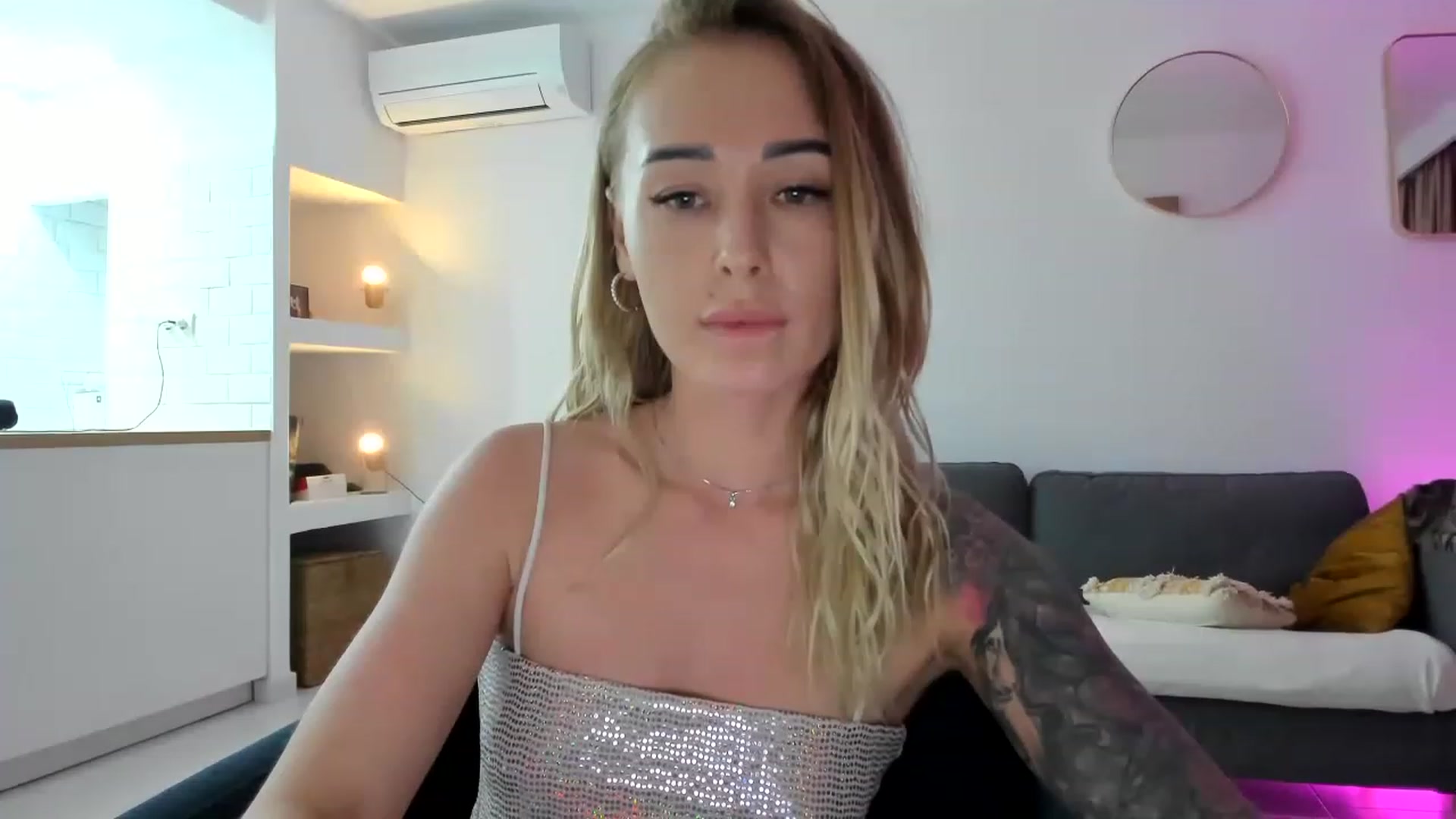 Gallery image thumbnail from AAA_Yas's myfreecams stream on, 04/14/2023, 22:25 image 12 of 20