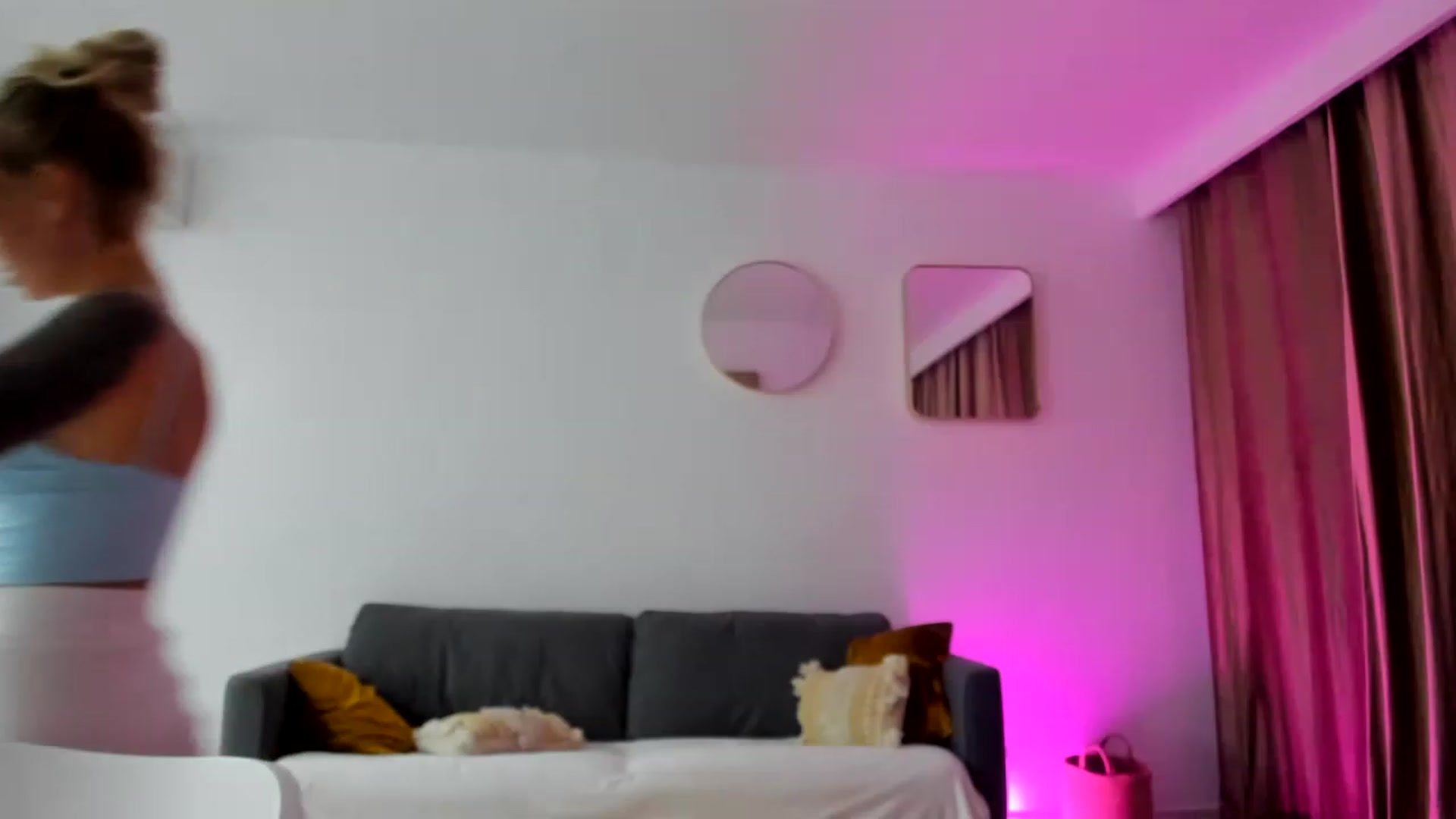 Gallery image thumbnail from AAA_Yas's myfreecams stream on, 05/05/2023, 23:08 image 15 of 20