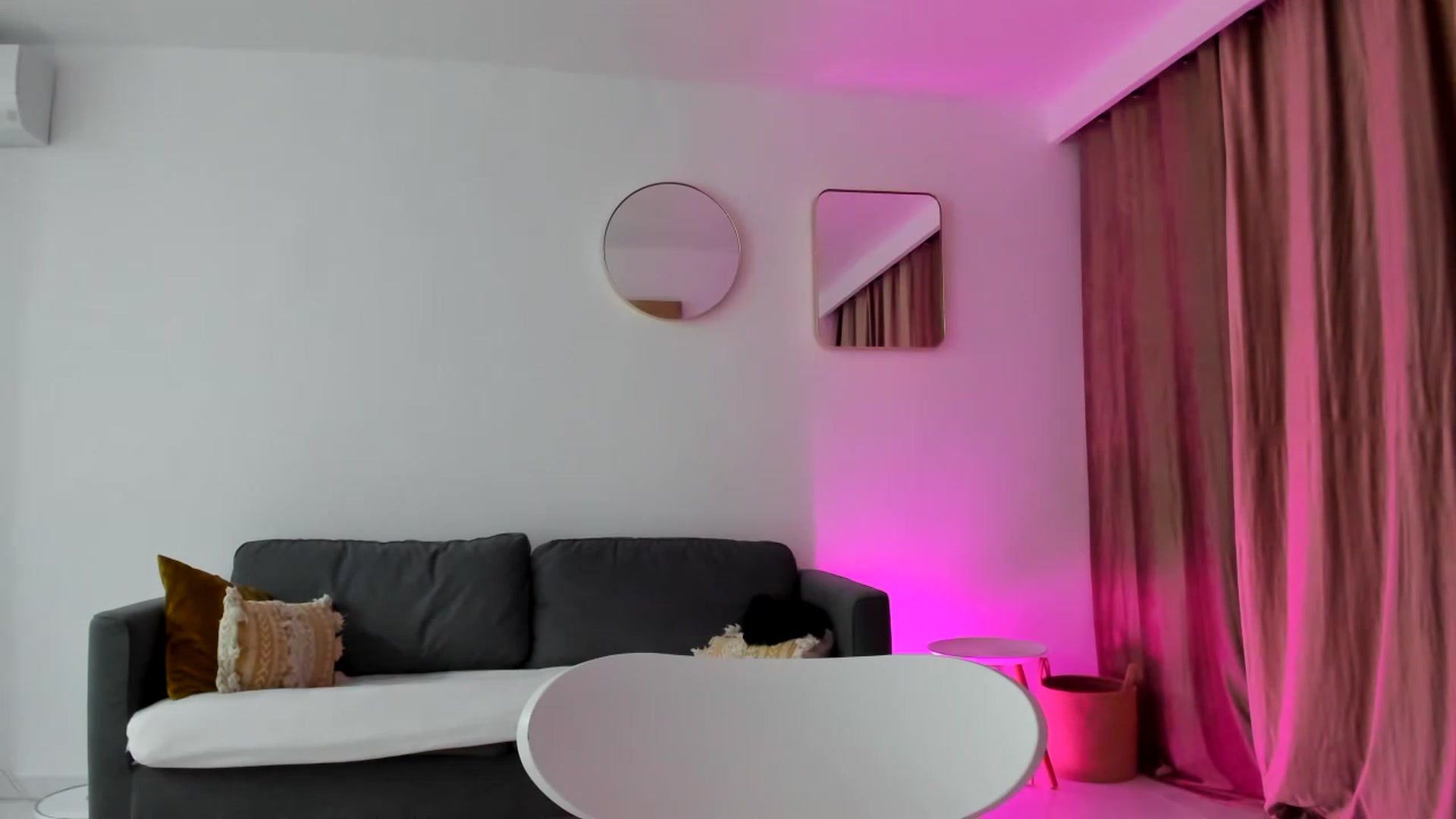 Gallery image thumbnail from AAA_Yas's myfreecams stream on, 06/02/2023, 20:51 image 15 of 20