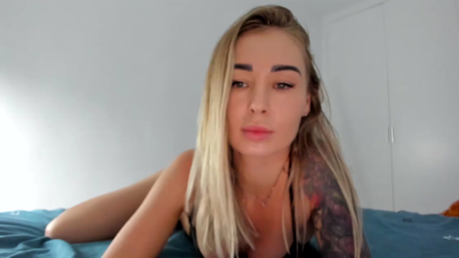Gallery image thumbnail from AAA_Yas's myfreecams stream on, 06/08/2023, 20:00 image 2 of 20