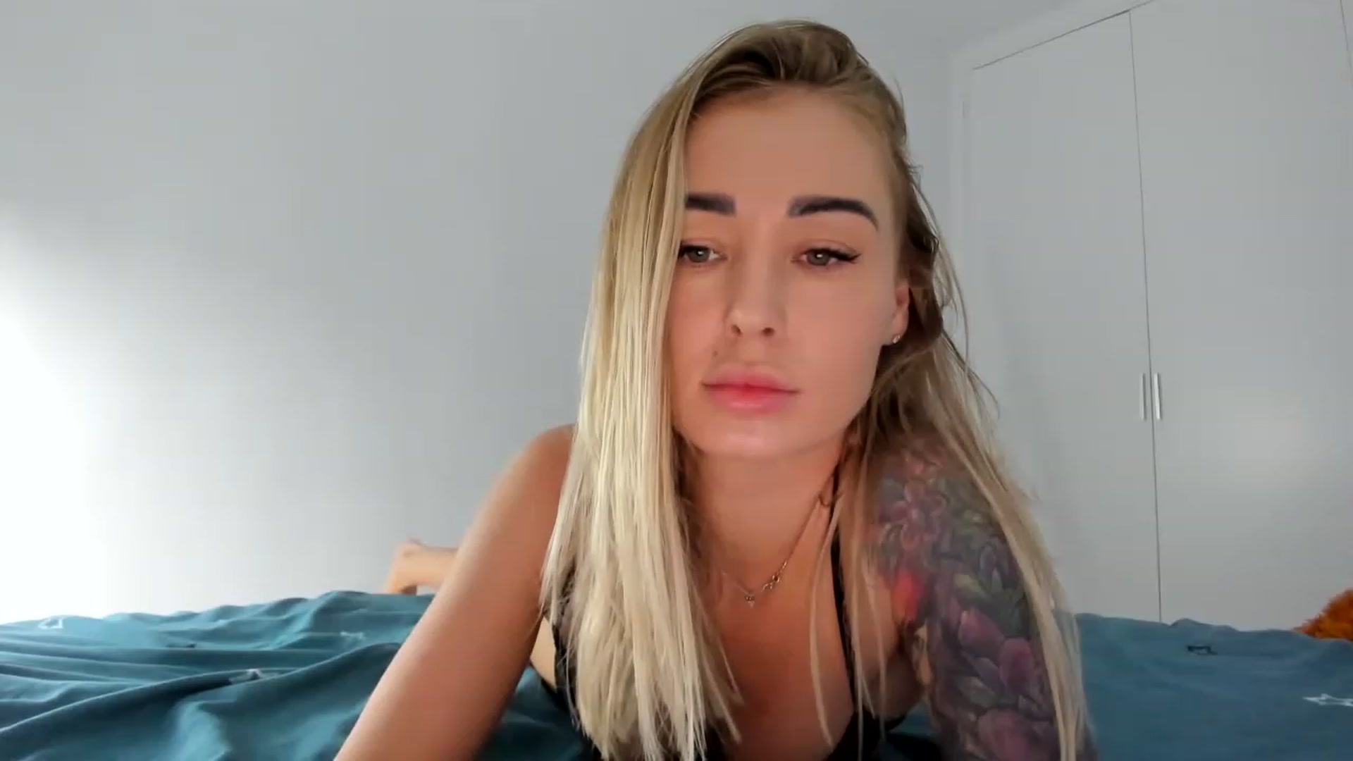 Gallery image thumbnail from AAA_Yas's myfreecams stream on, 06/08/2023, 20:00 image 5 of 20