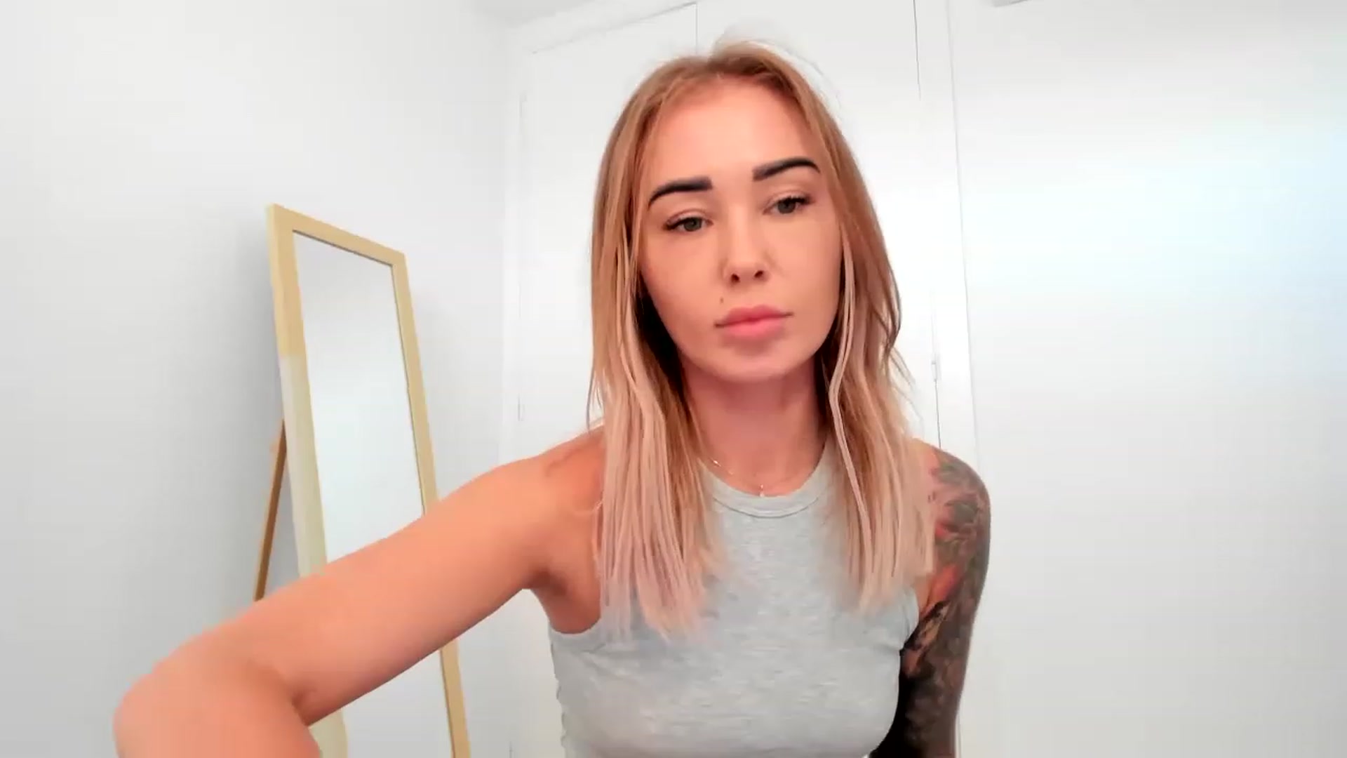 Gallery image thumbnail from AAA_Yas's myfreecams stream on, 06/24/2023, 18:41 image 6 of 20