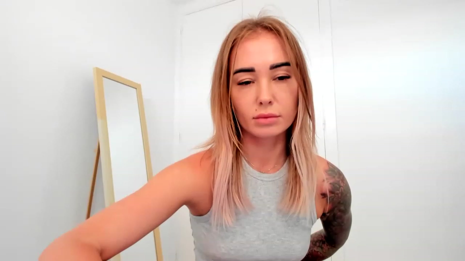 Gallery image thumbnail from AAA_Yas's myfreecams stream on, 06/24/2023, 18:41 image 4 of 20