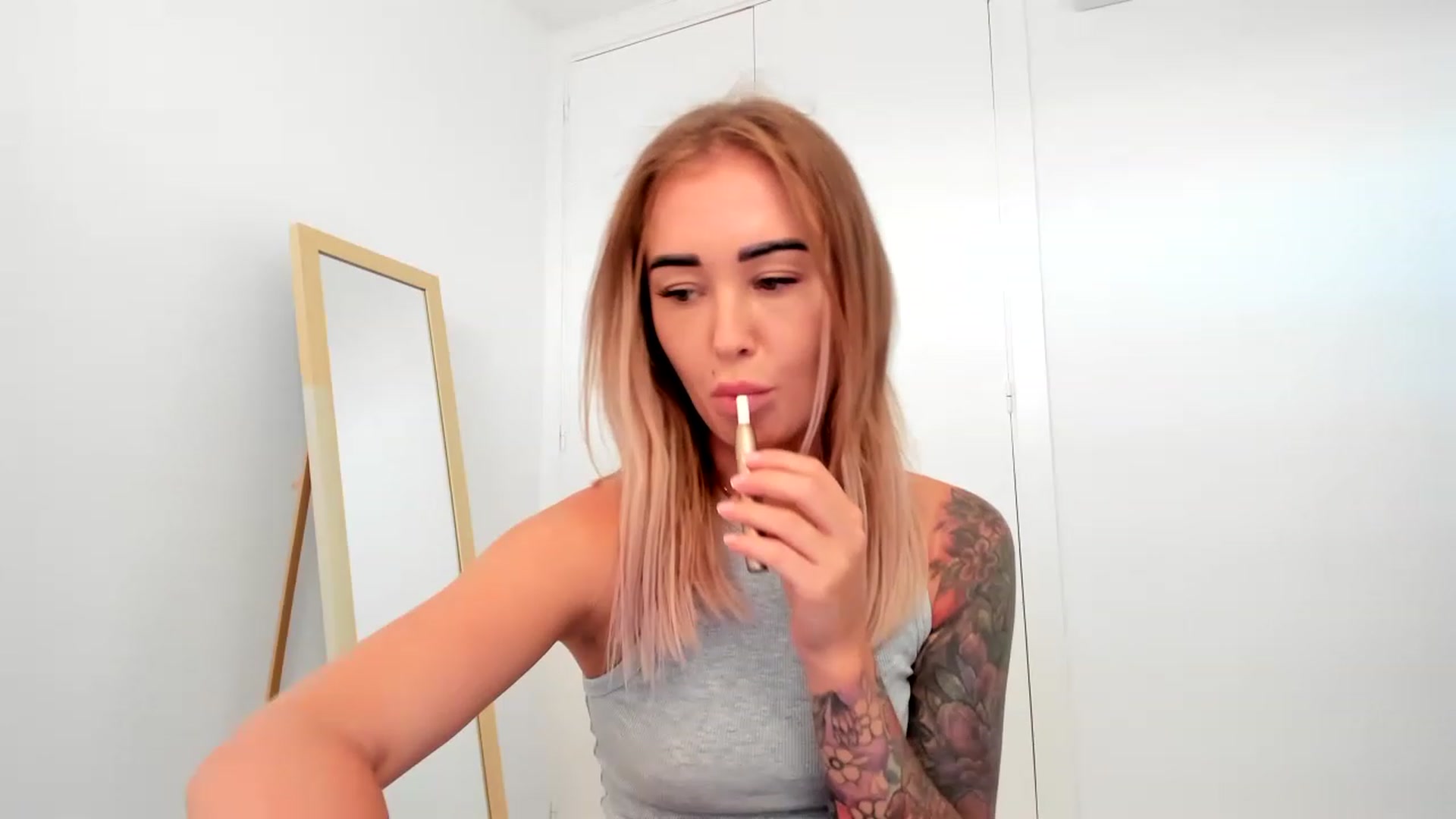 Gallery image thumbnail from AAA_Yas's myfreecams stream on, 06/24/2023, 18:41 image 15 of 20