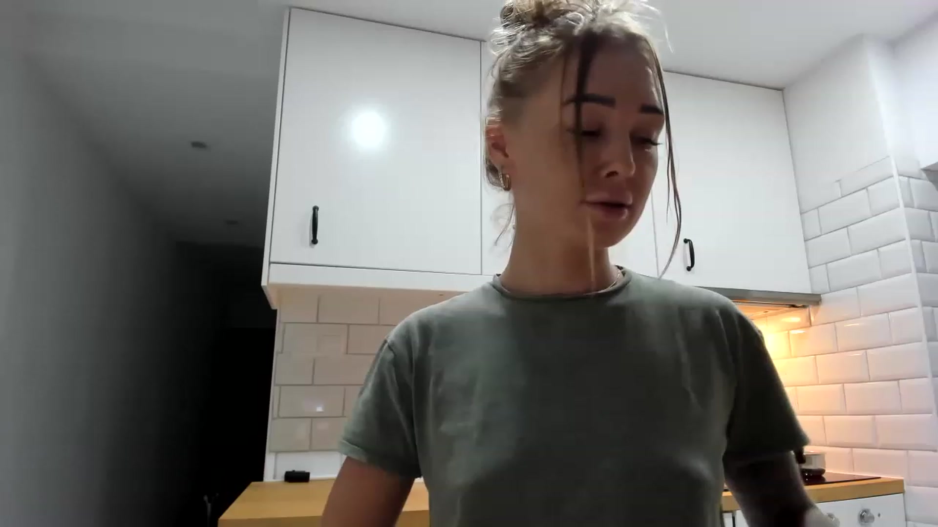 Gallery image thumbnail from AAA_Yas's myfreecams stream on, 06/28/2023, 23:00 image 12 of 20