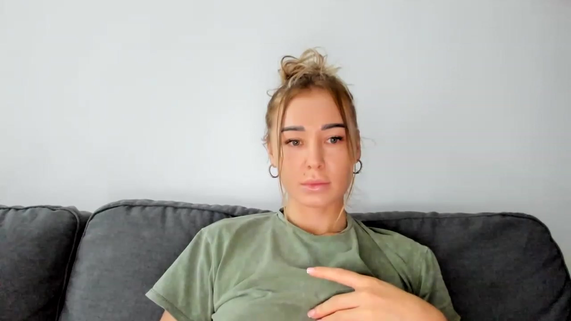 Gallery image thumbnail from AAA_Yas's myfreecams stream on, 06/28/2023, 23:00 image 8 of 20