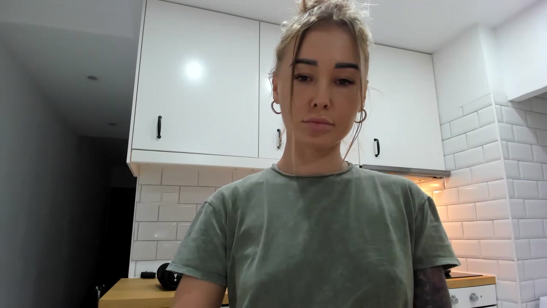 Gallery image thumbnail from AAA_Yas's myfreecams stream on, 06/28/2023, 23:00 image 14 of 20