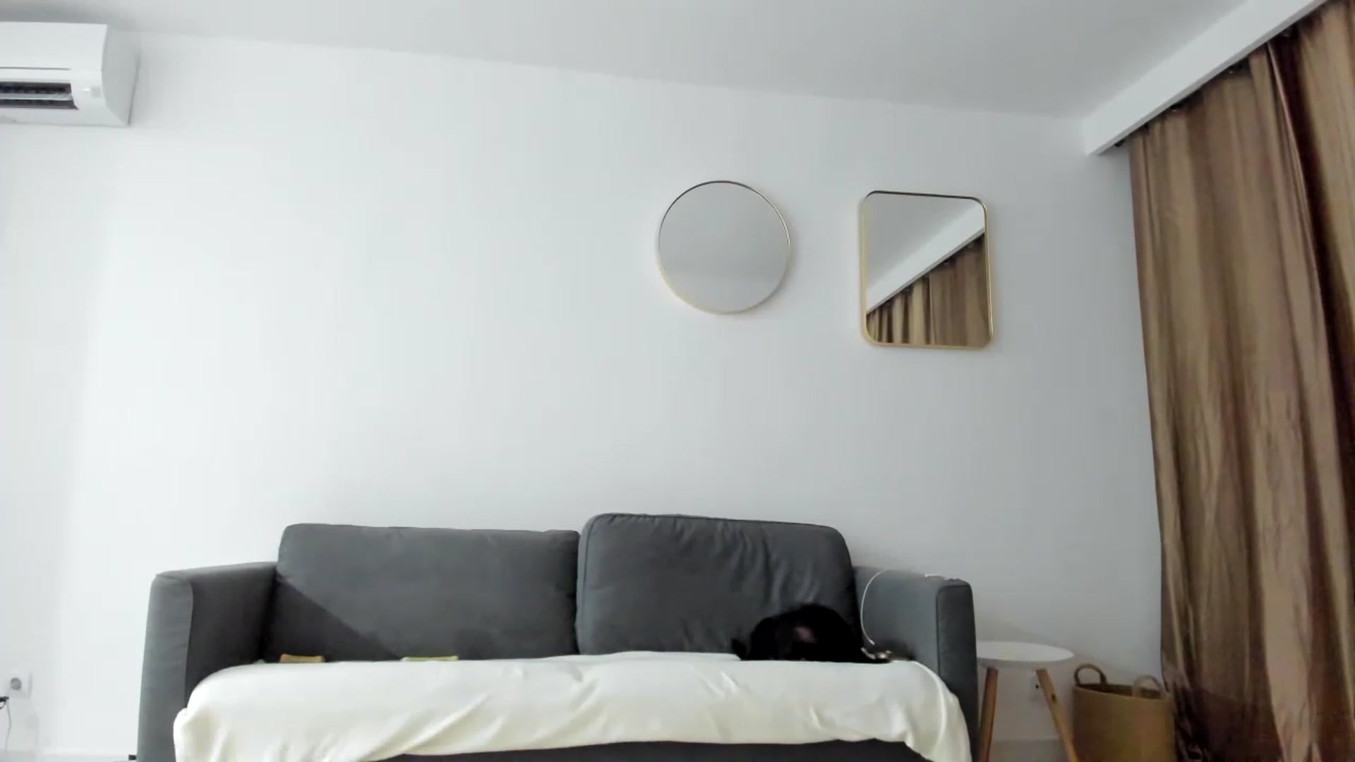 Gallery image thumbnail from AAA_Yas's myfreecams stream on, 07/07/2023, 19:37 image 18 of 20