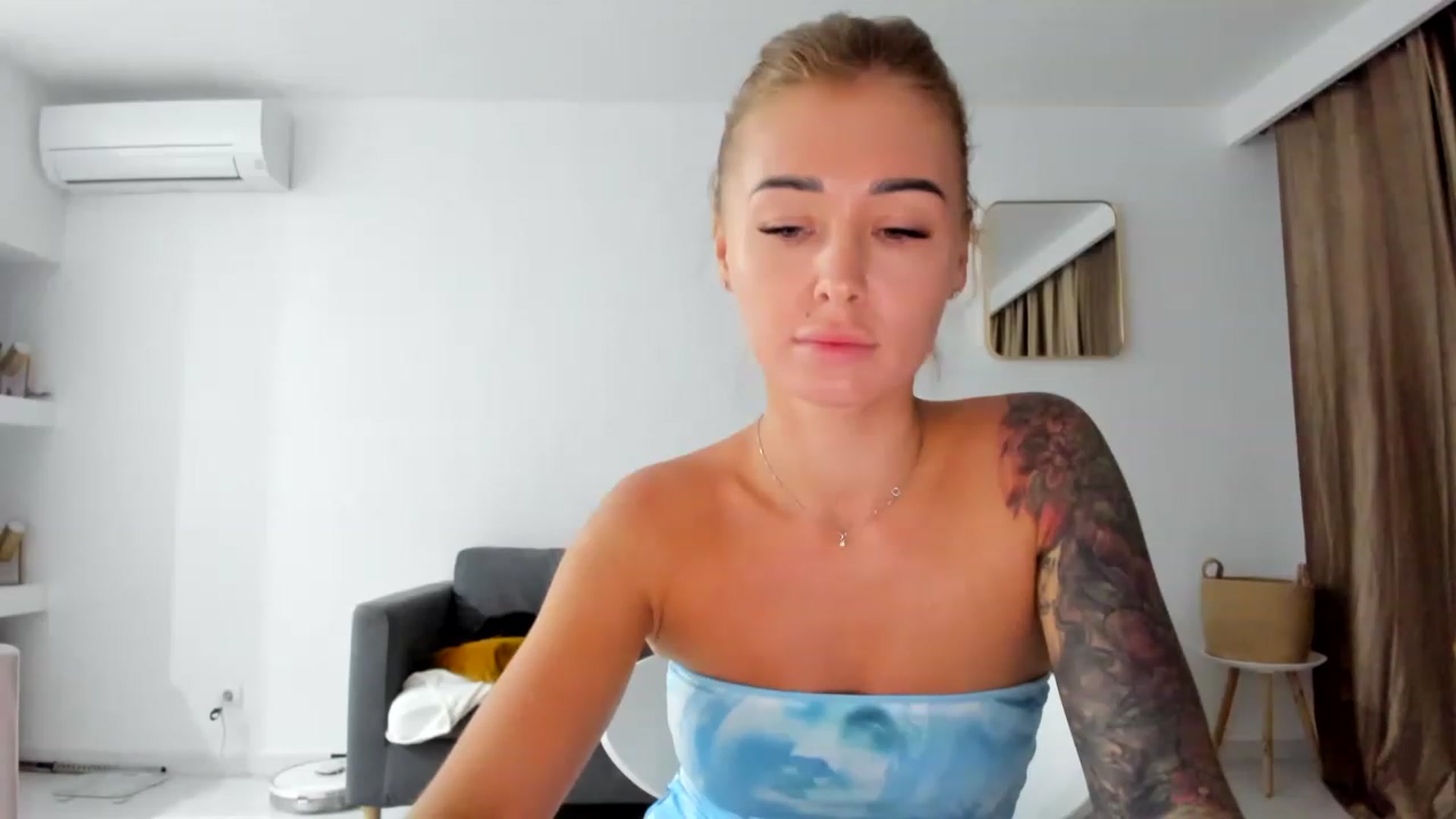 Gallery image thumbnail from AAA_Yas's myfreecams stream on, 07/08/2023, 22:15 image 20 of 20