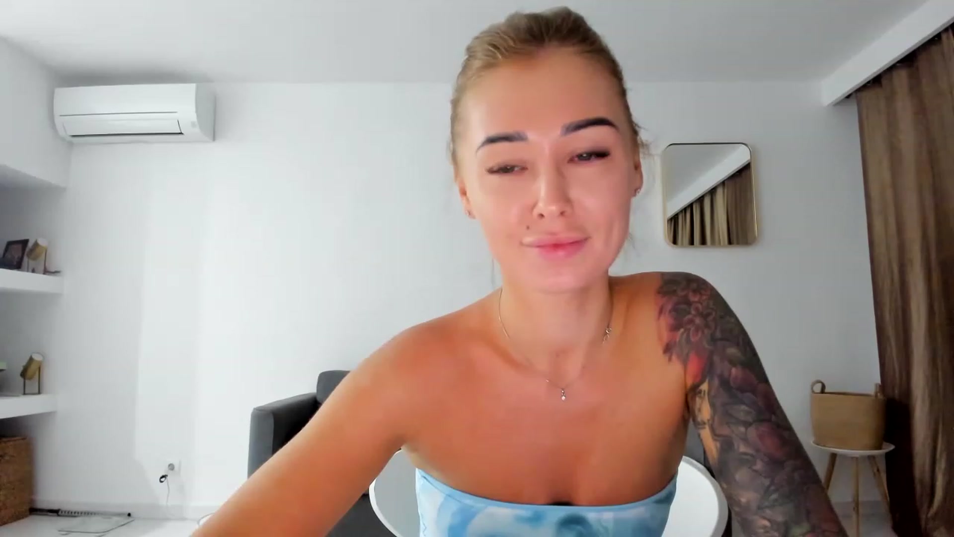 Gallery image thumbnail from AAA_Yas's myfreecams stream on, 07/08/2023, 22:15 image 9 of 20
