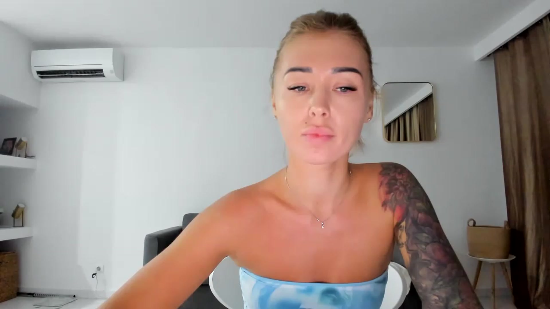Gallery image thumbnail from AAA_Yas's myfreecams stream on, 07/08/2023, 22:15 image 7 of 20