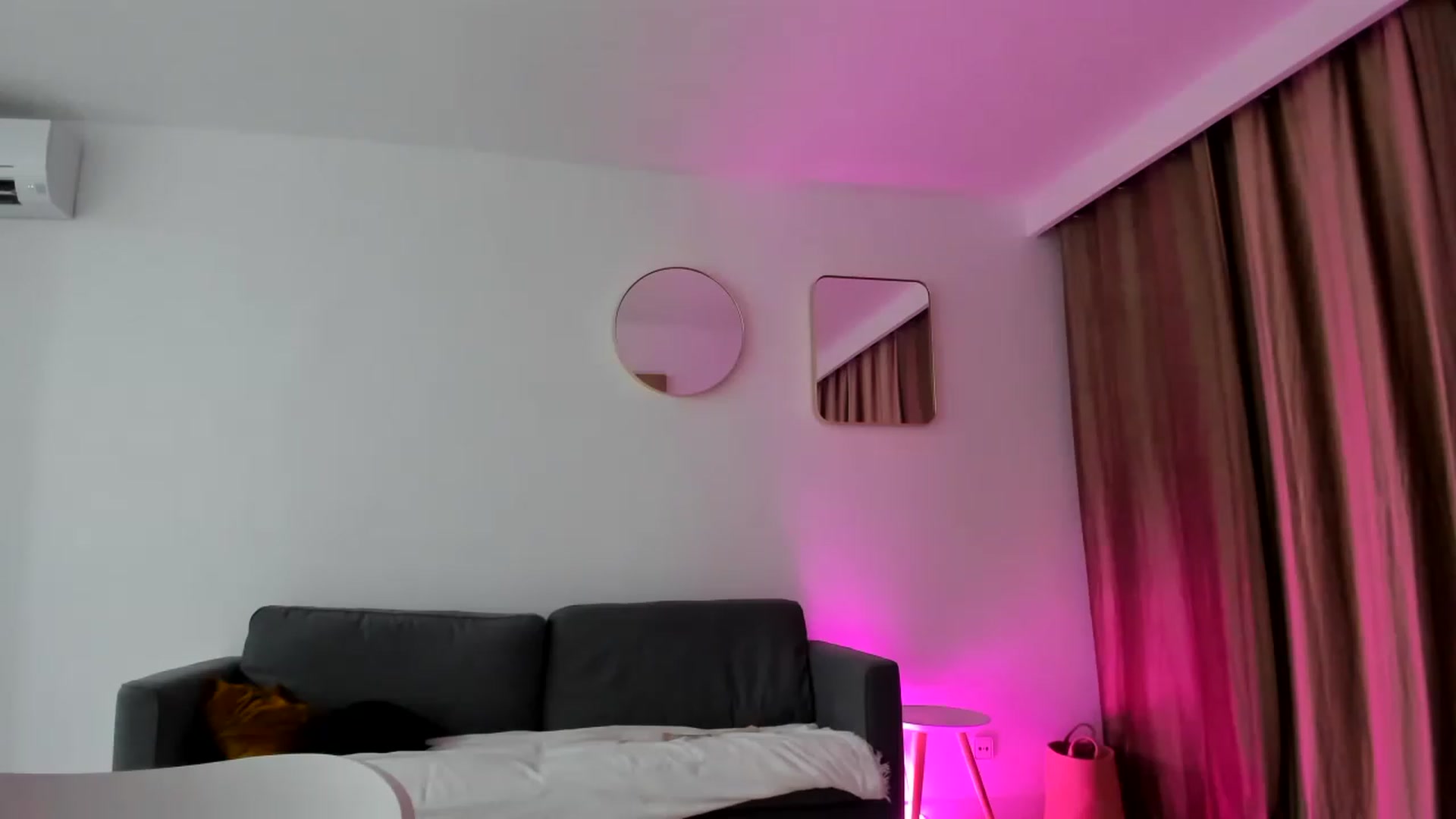 Gallery image thumbnail from AAA_Yas's myfreecams stream on, 07/12/2023, 20:43 image 19 of 20