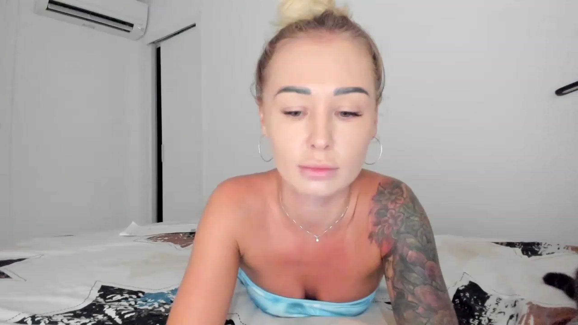 Gallery image thumbnail from AAA_Yas's myfreecams stream on, 07/19/2023, 21:39 image 1 of 20