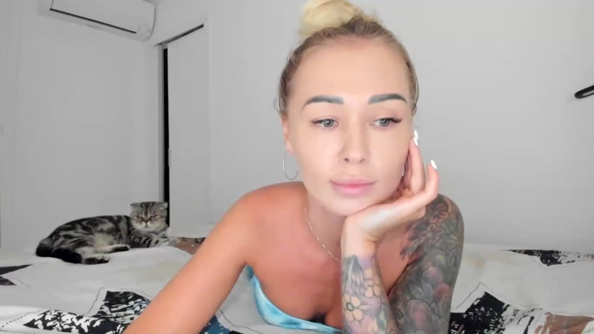 Gallery image thumbnail from AAA_Yas's myfreecams stream on, 07/19/2023, 21:39 image 20 of 20