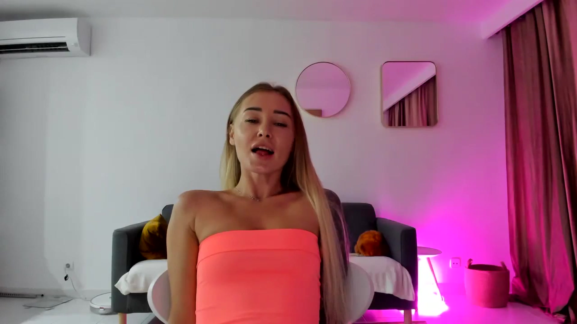 Gallery image thumbnail from AAA_Yas's myfreecams stream on, 07/24/2023, 21:23 image 6 of 20