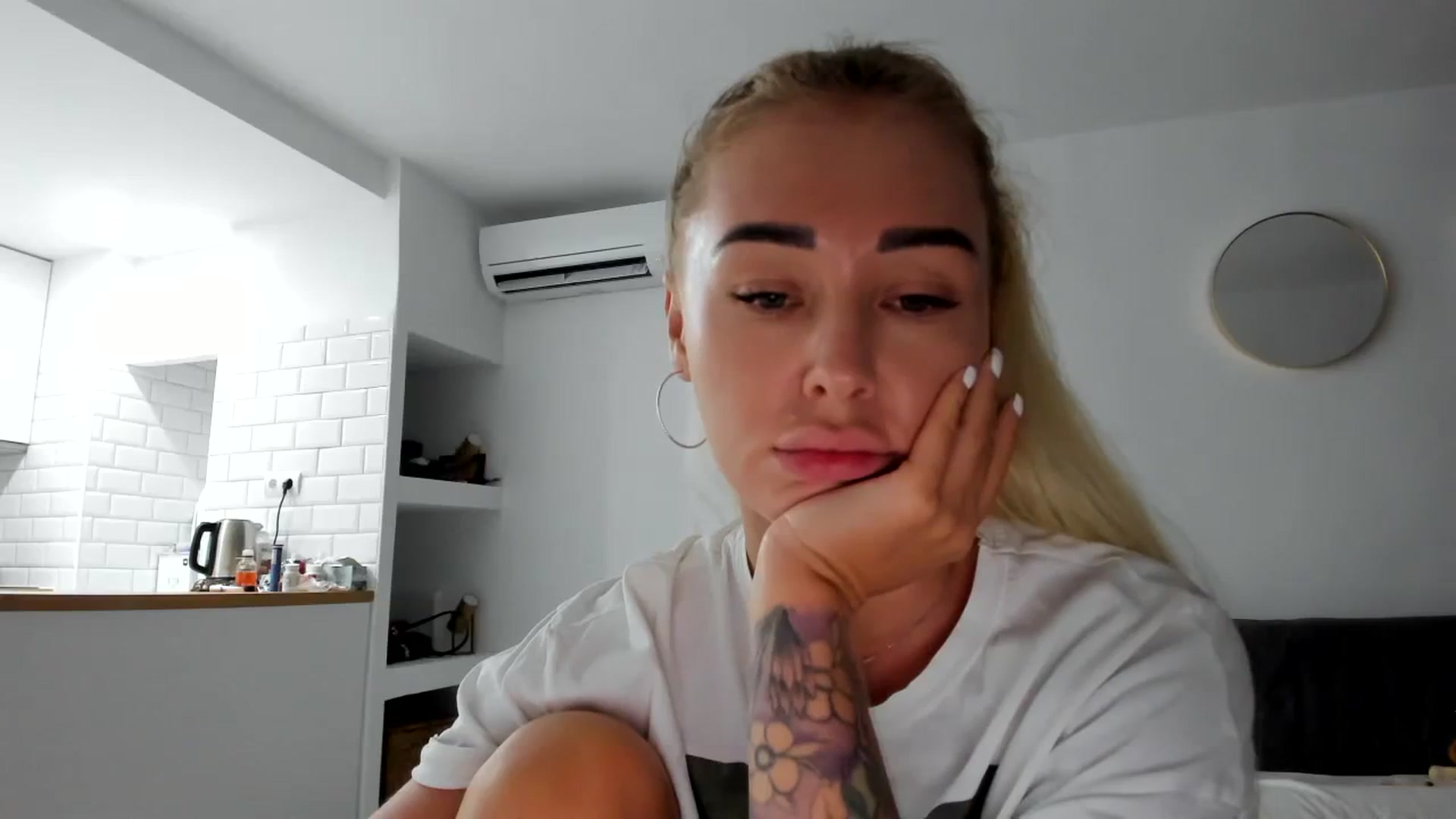 Gallery image thumbnail from AAA_Yas's myfreecams stream on, 07/26/2023, 21:16 image 4 of 20