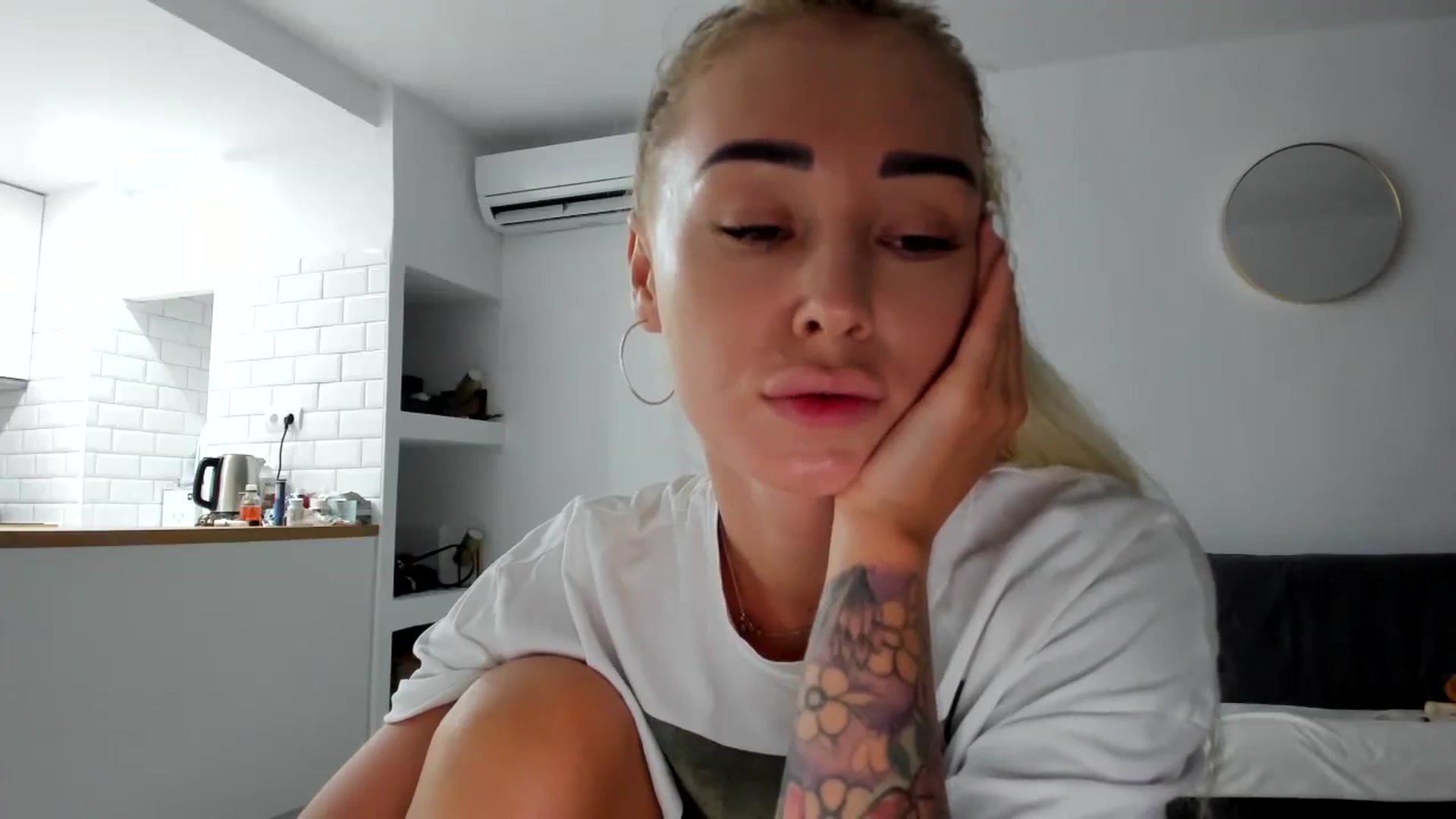 Gallery image thumbnail from AAA_Yas's myfreecams stream on, 07/26/2023, 21:16 image 2 of 20