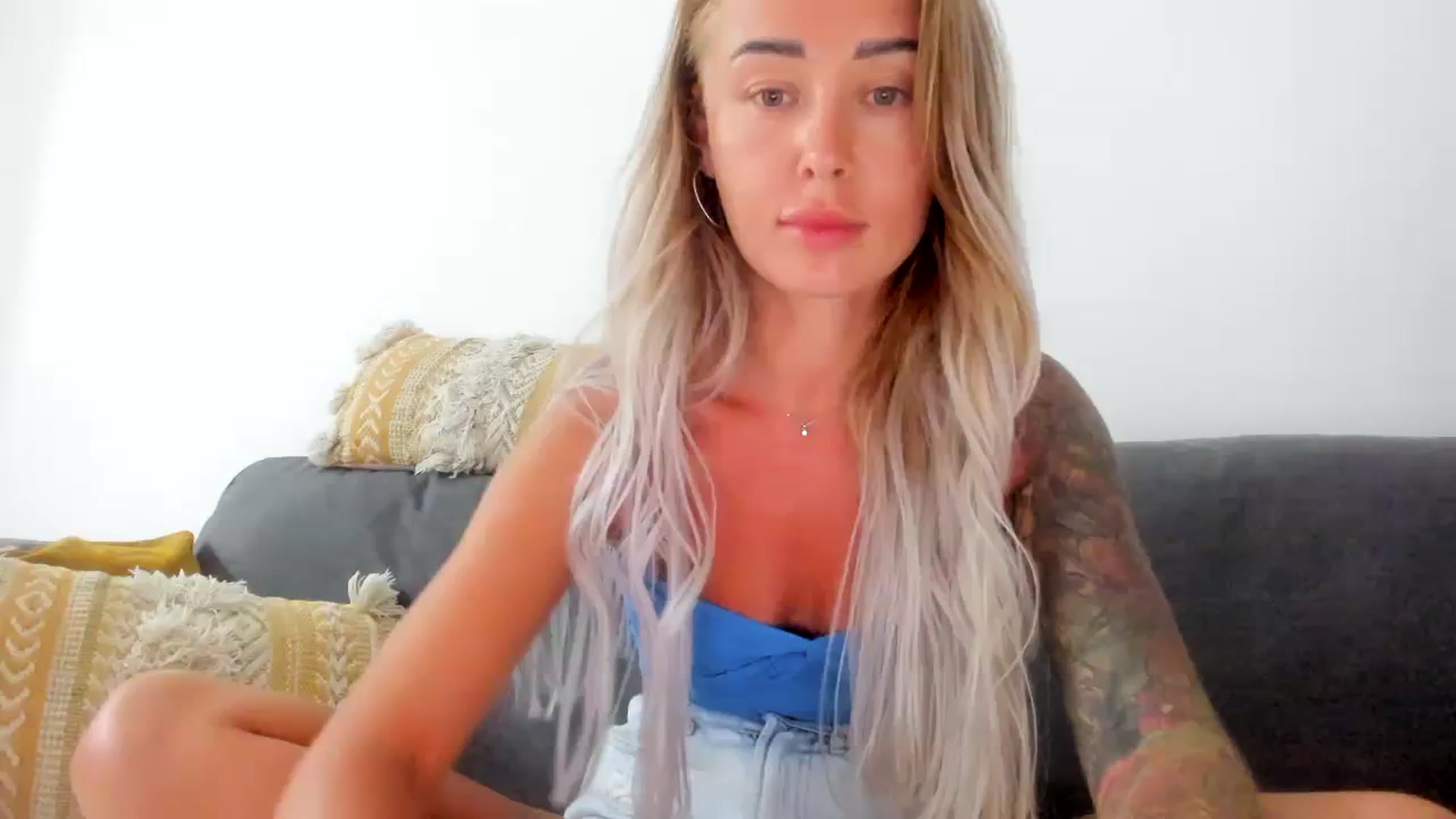 Gallery image thumbnail from AAA_Yas's myfreecams stream on, 08/16/2023, 22:43 image 19 of 20