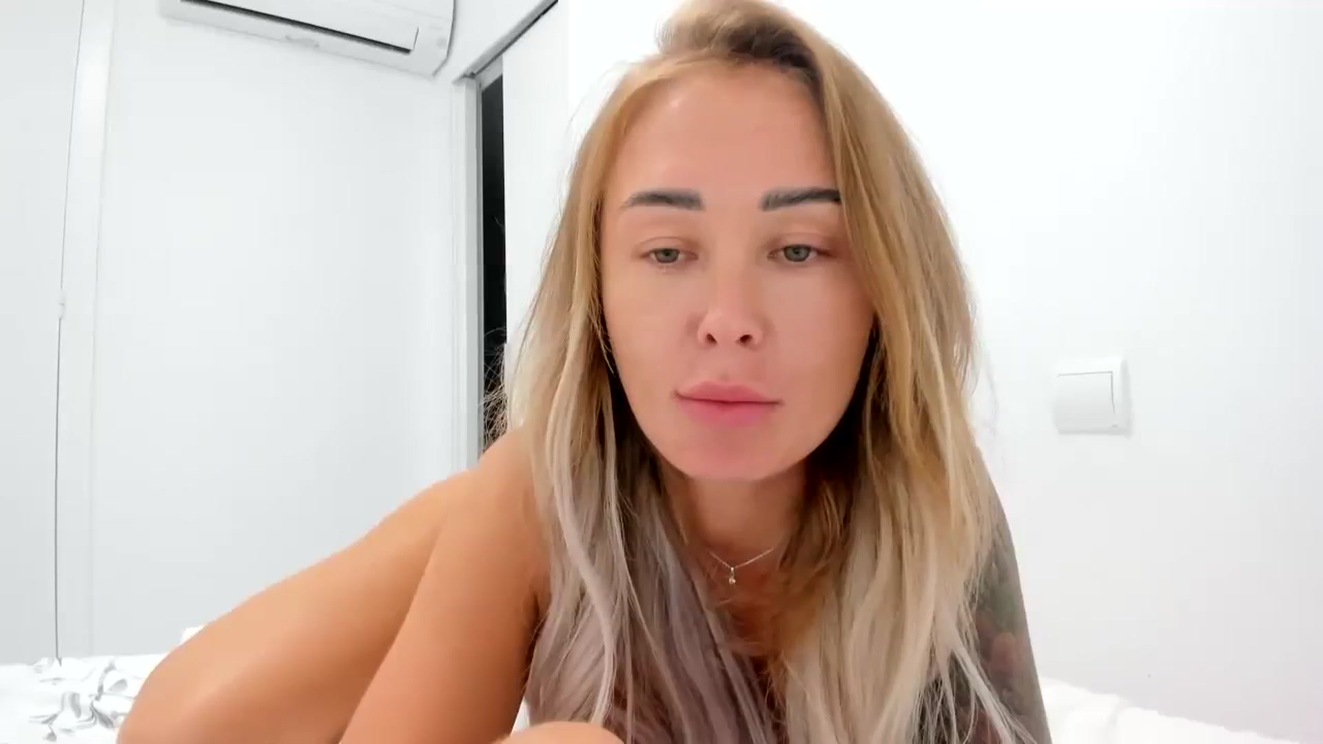 Gallery image thumbnail from AAA_Yas's myfreecams stream on, 08/19/2023, 23:05 image 17 of 20